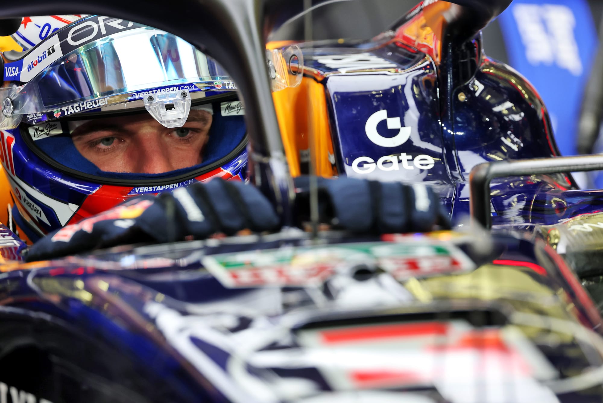 Verstappen critique la F1 2026 et sa gestion d’énergie