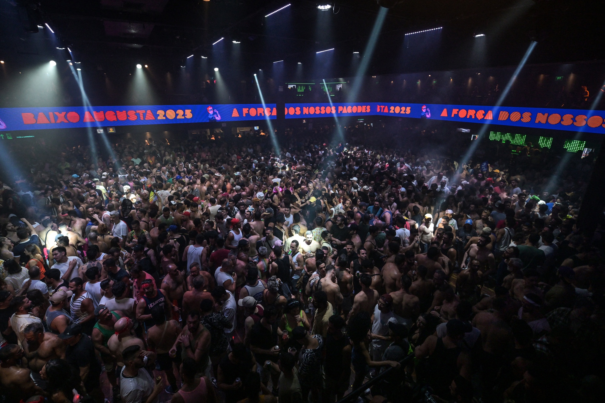 Nightlife à São Paulo : la ville qui transforme le centre en machine à sortir (bars cachés, rooftops, lieux recyclés)