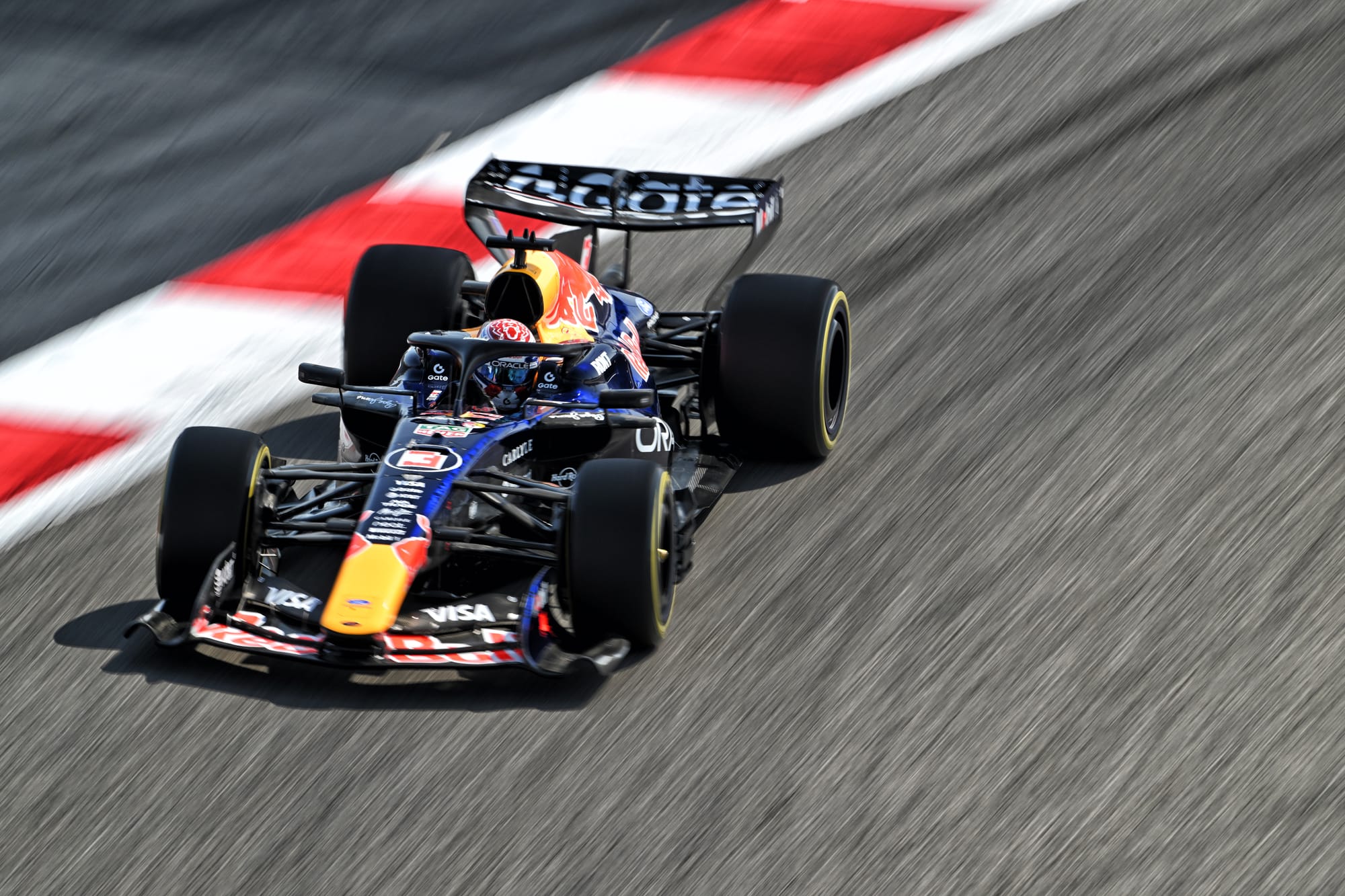 Ce que nous avons appris en observant les essais au bord de la piste avec un pilote de F1