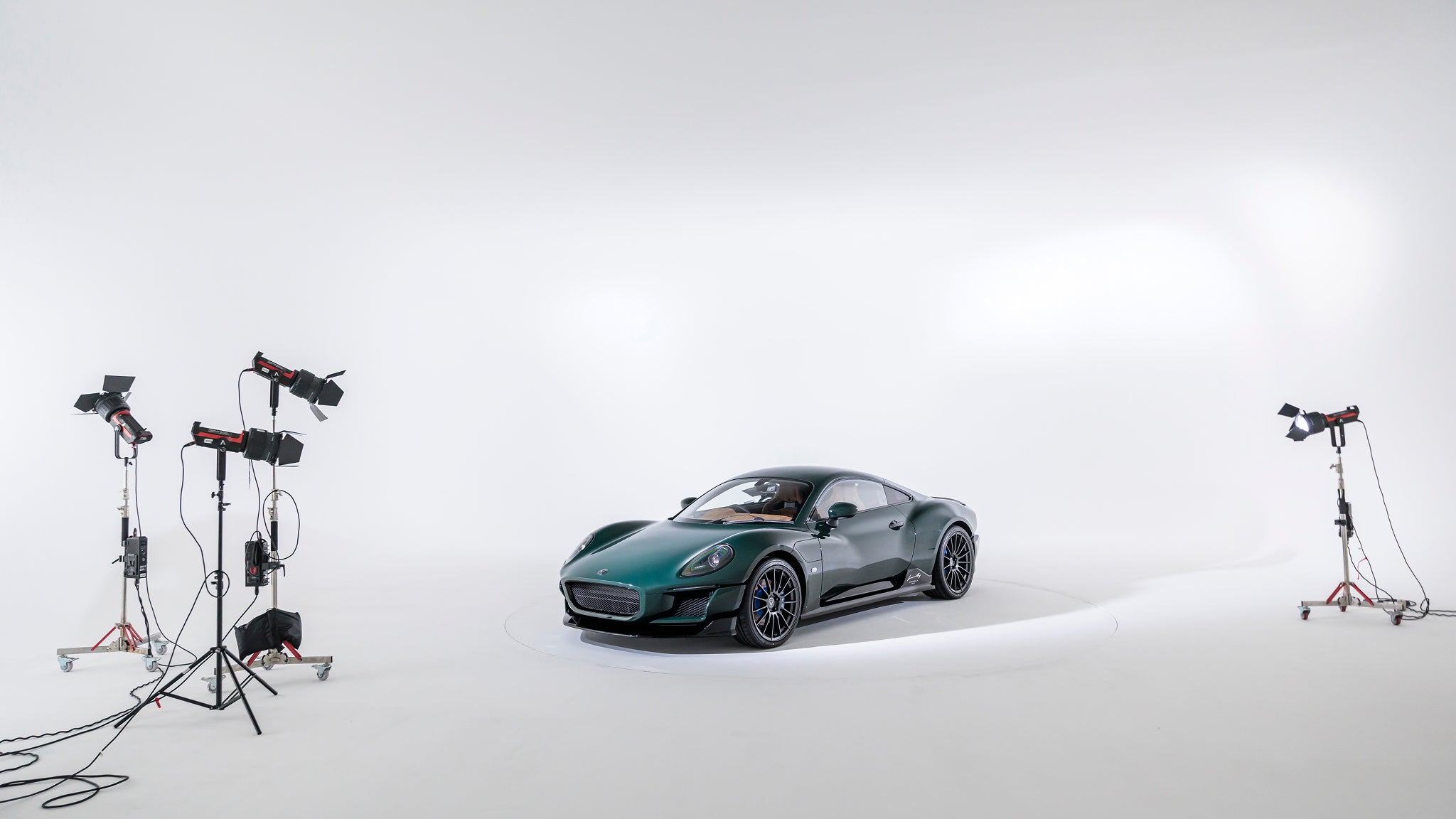 ⚡ Caterham Project V : le coupé électrique léger développé avec Yamaha