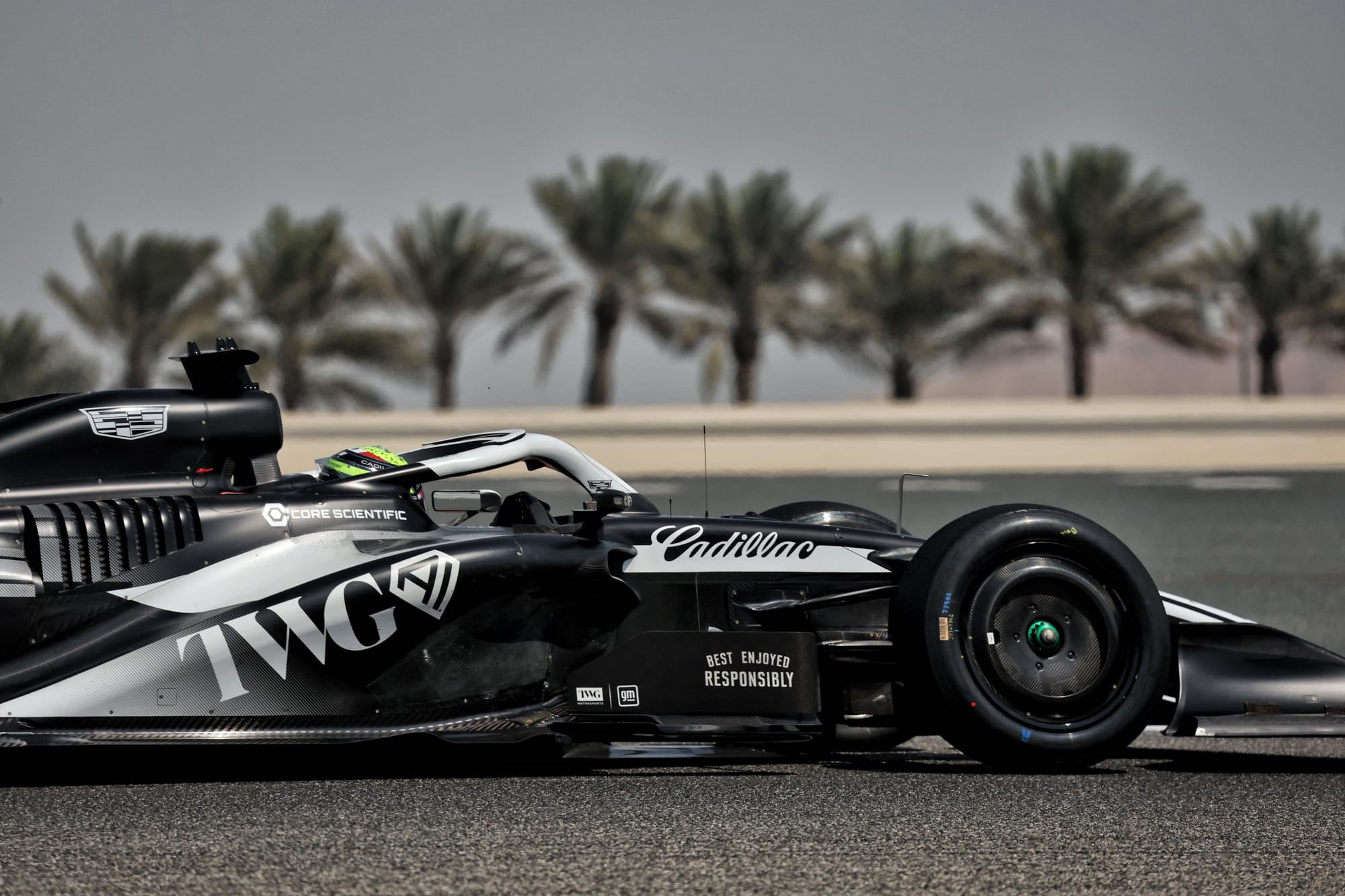 🏁 Cadillac baptise sa première F1 « MAC-26 » en hommage à Mario Andretti