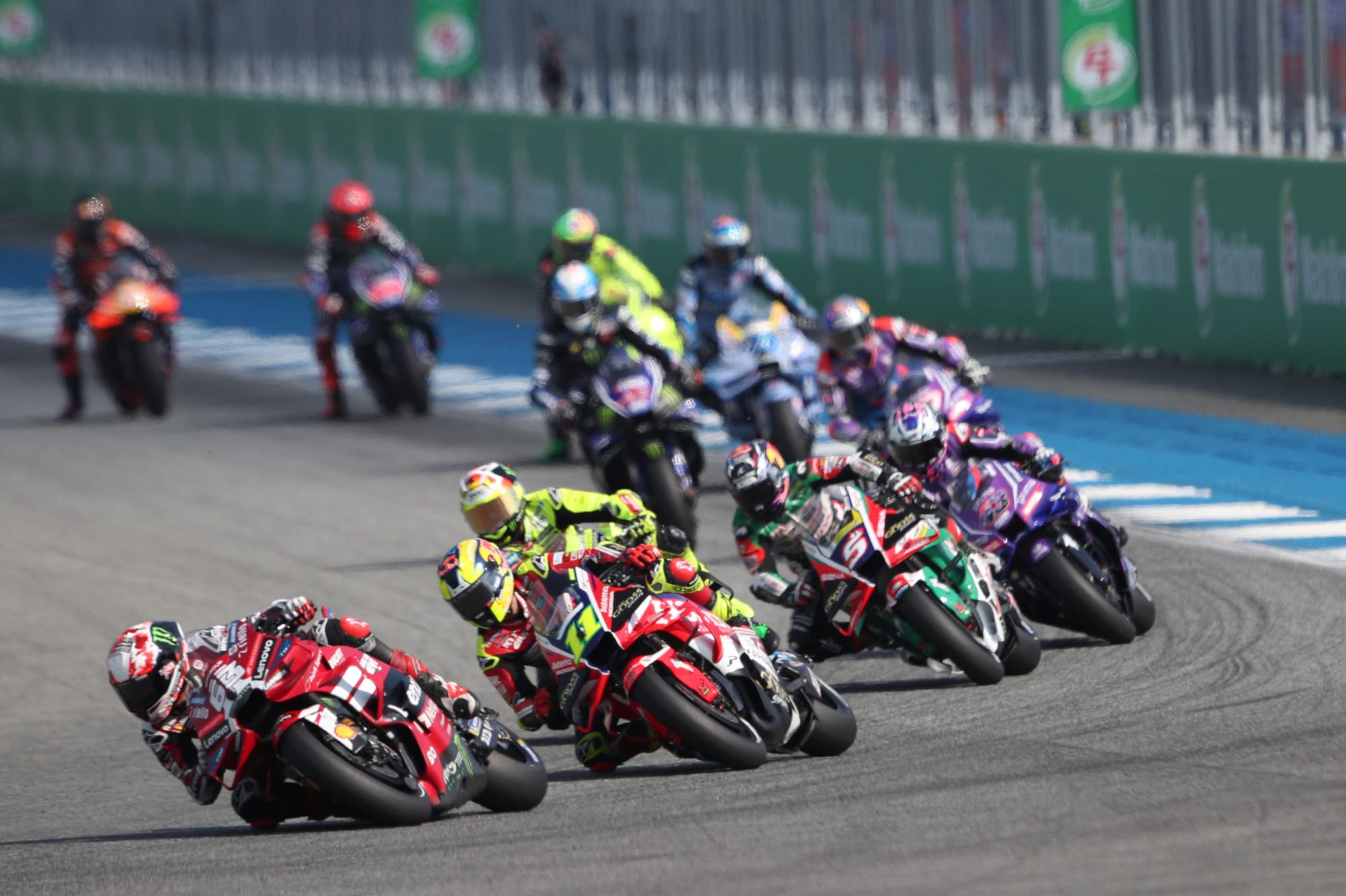 🔥 MotoGP 2026 : les gagnants et les perdants d’un sprint d’ouverture renversant