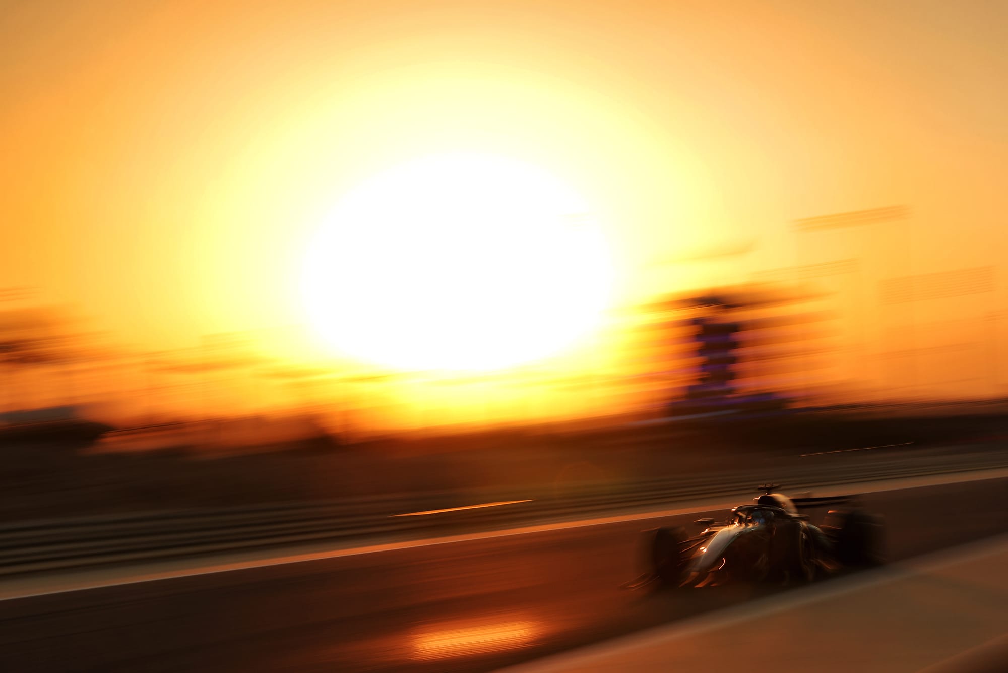 F1 🏁 : Pirelli annule ses essais pluie à Bahreïn, l’ouverture de saison sous tension