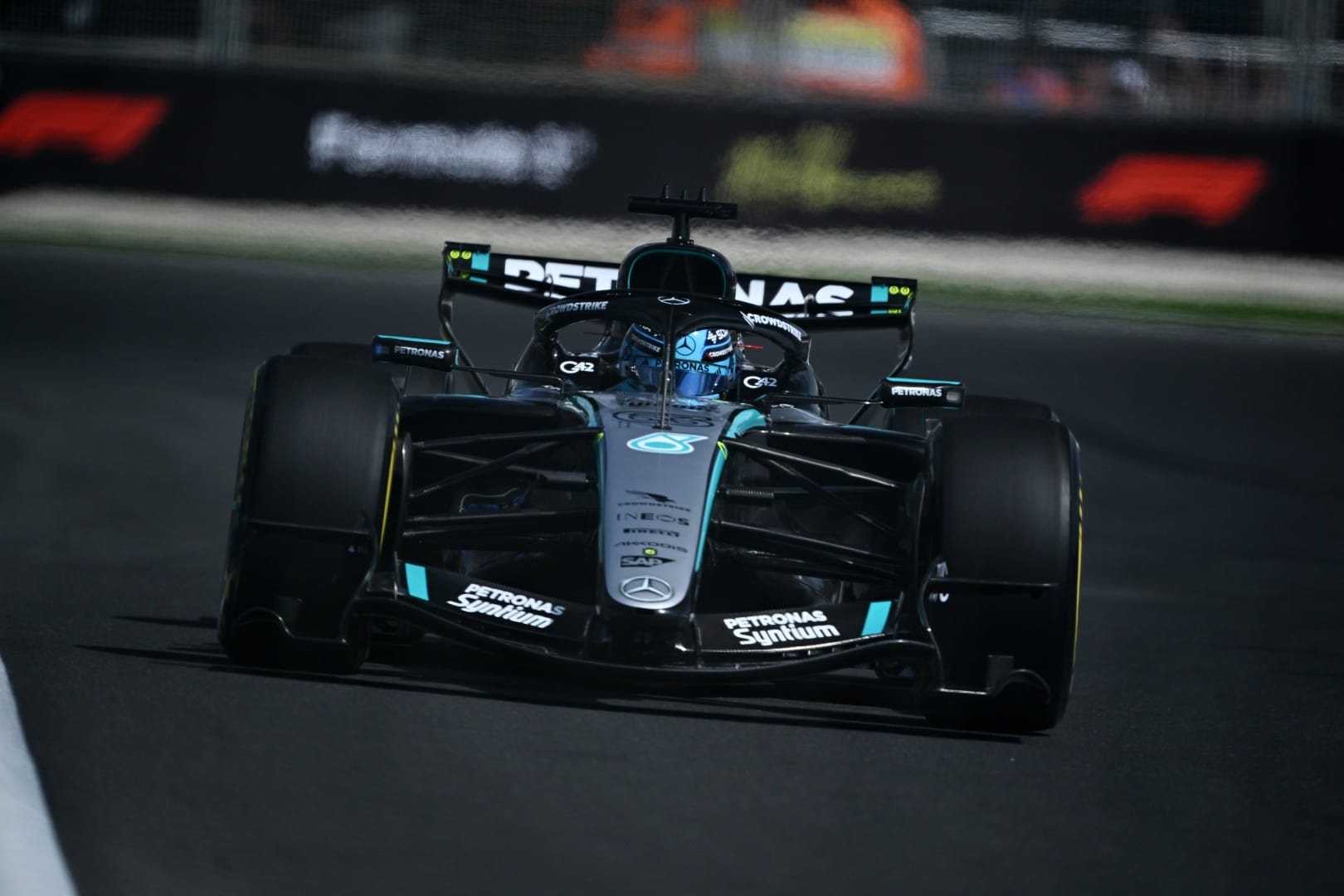 🇦🇺 F1 2026 à Melbourne : Mercedes et Russell impressionnent, mais l’énigme de l’énergie reste entière ⚡