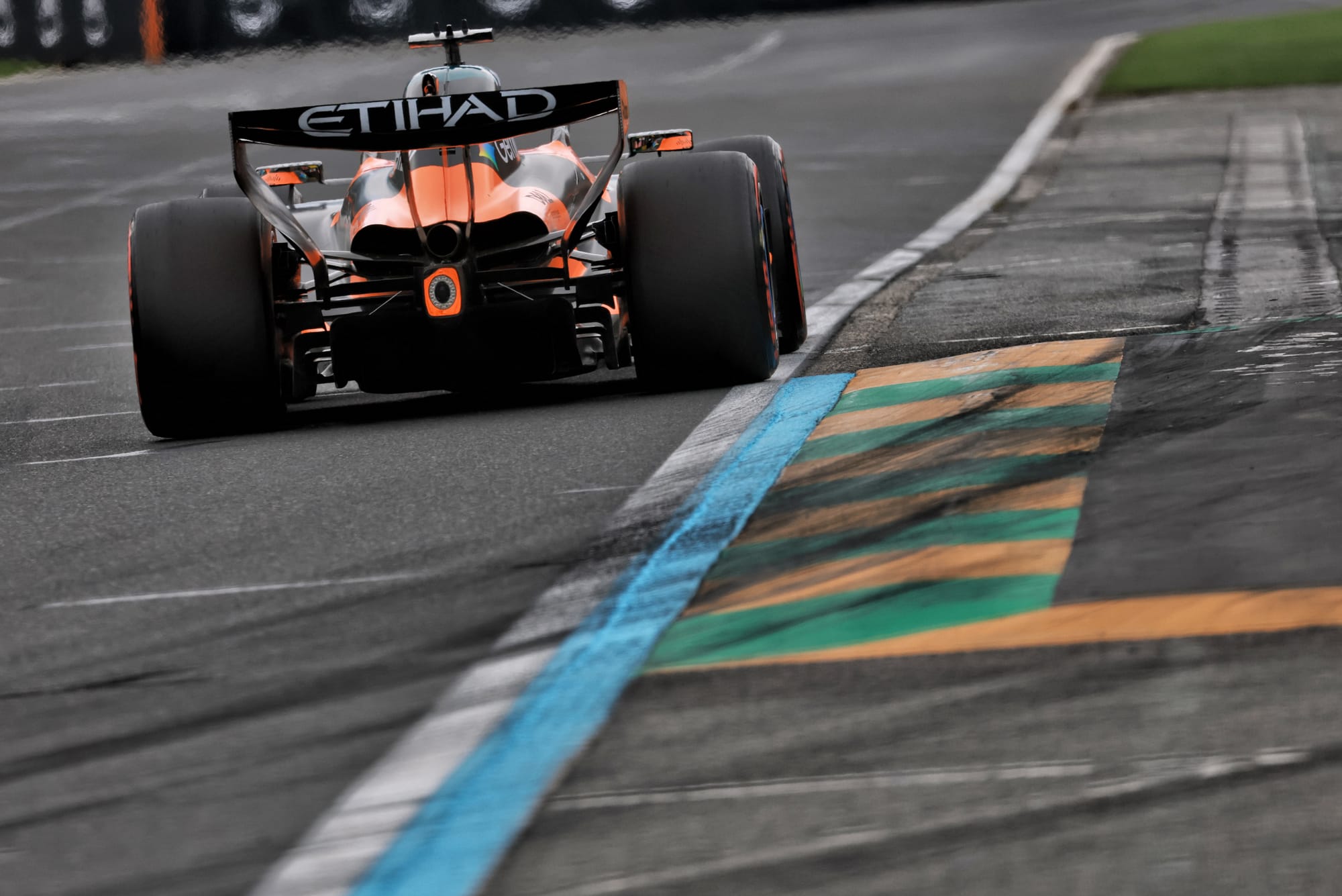 🏎️ GP d’Australie 2026 : deux places vides sur la grille après les incidents de Piastri et Hülkenberg