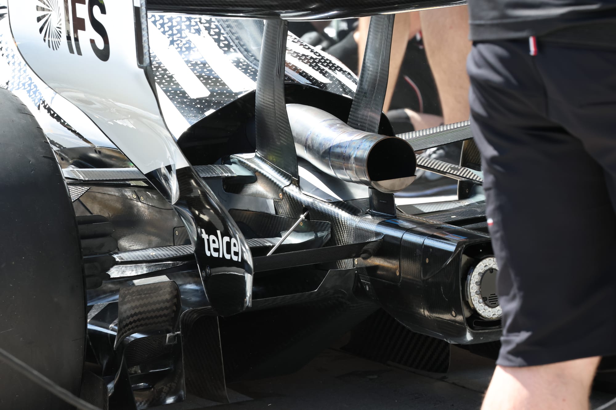 Cadillac en piste à Miami avec de nouvelles pièces