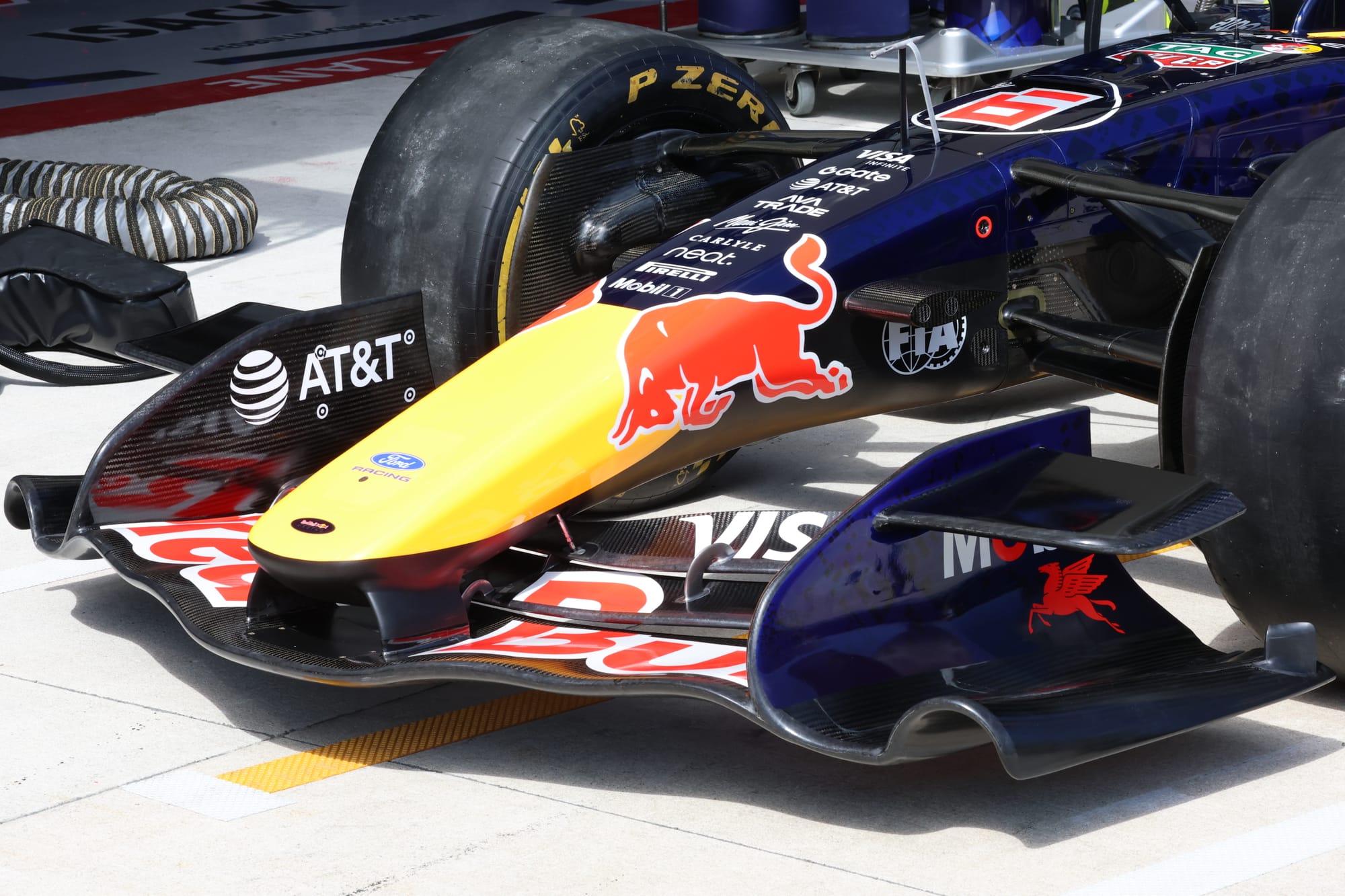 Red Bull dévoile à Miami le plus grand diveplane d’aileron avant du plateau