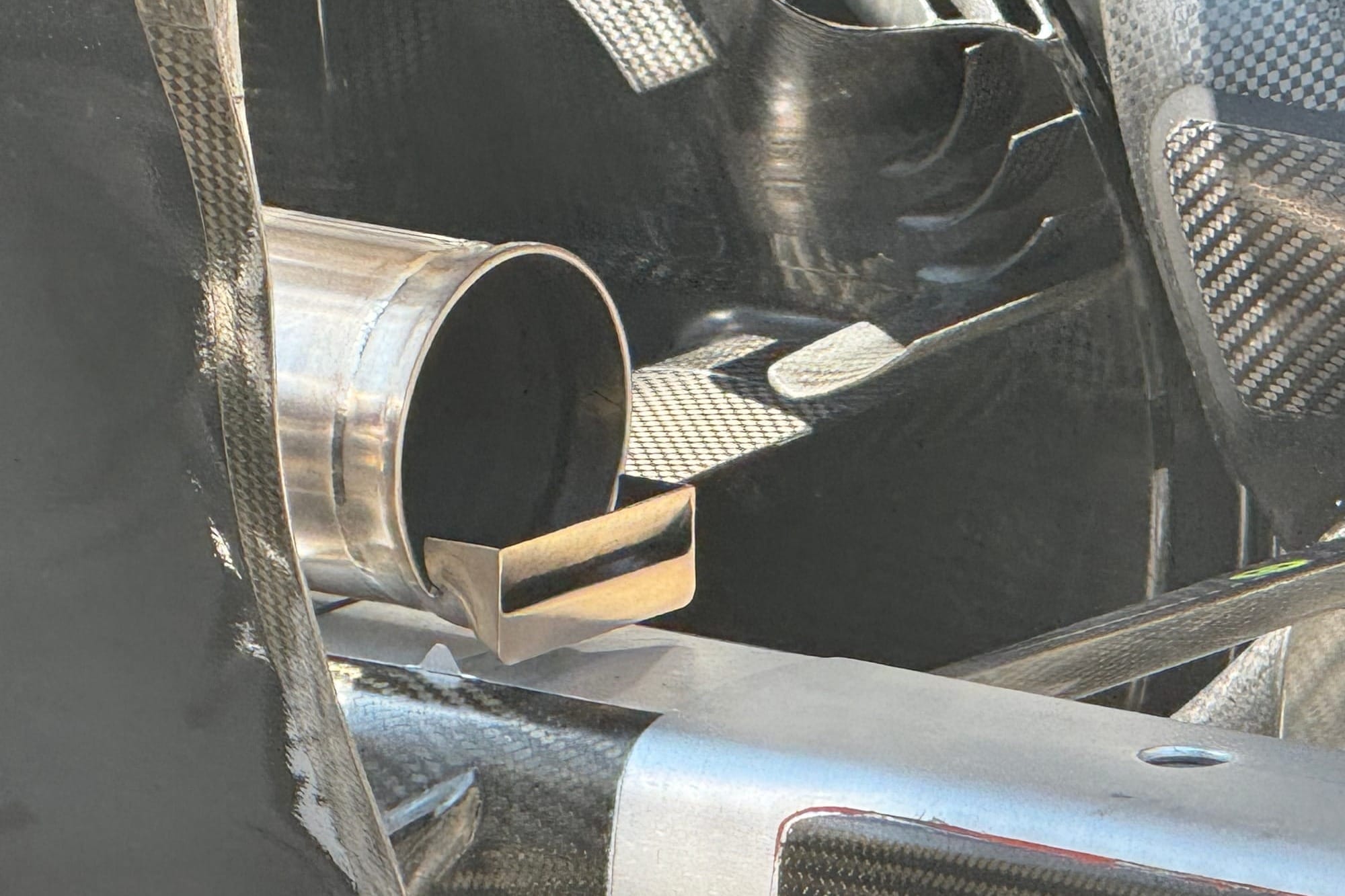 Mercedes : un concept proche d’un mini aileron arrière autour de l’échappement