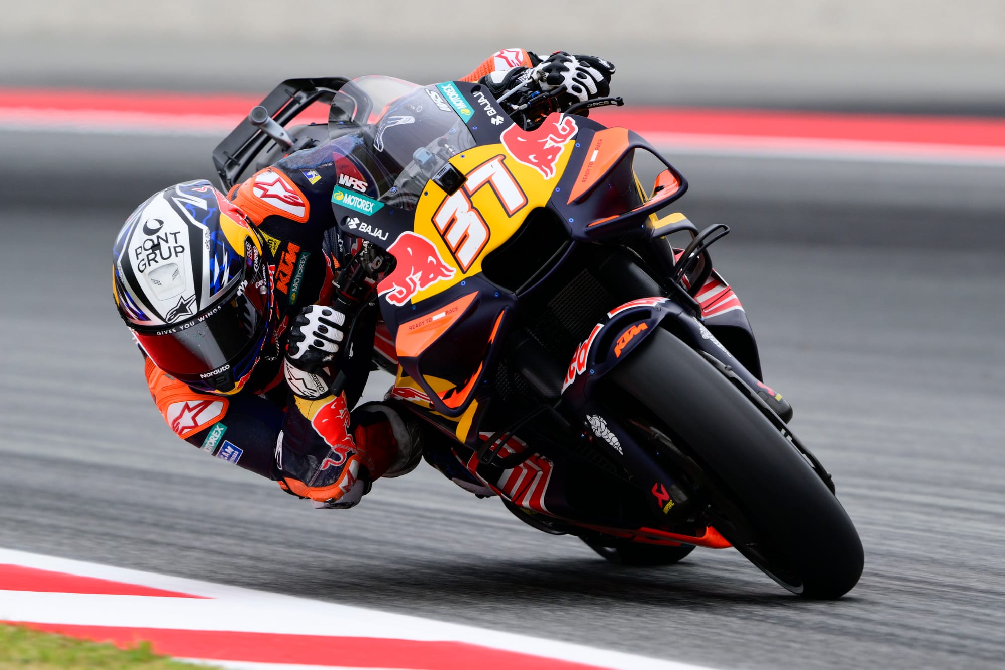 MotoGP Barcelone : Acosta mène le vendredi, Martin et plusieurs favoris piégés hors du top 10