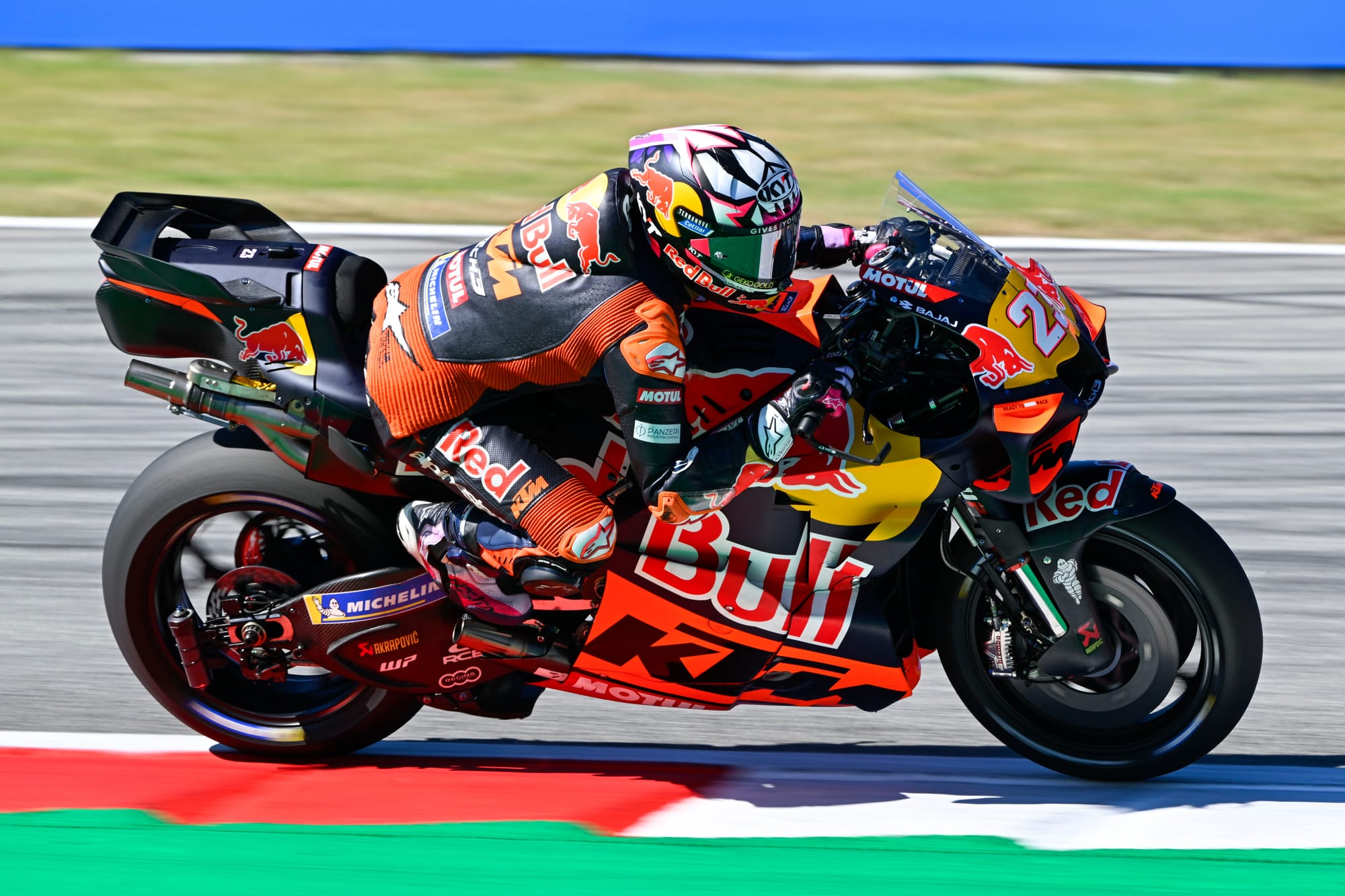 Steiner choisit KTM plutôt que Honda pour les plans MotoGP 2027 de Tech3