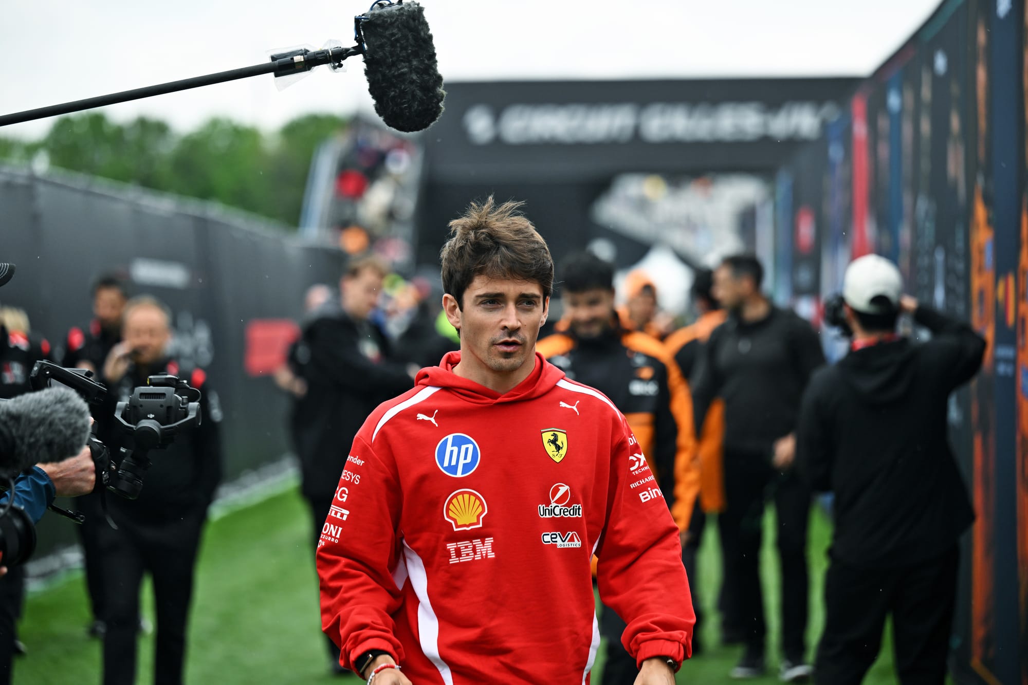 Leclerc et Hamilton à Monaco : attentes maximales et enjeux de pilotage en 2026