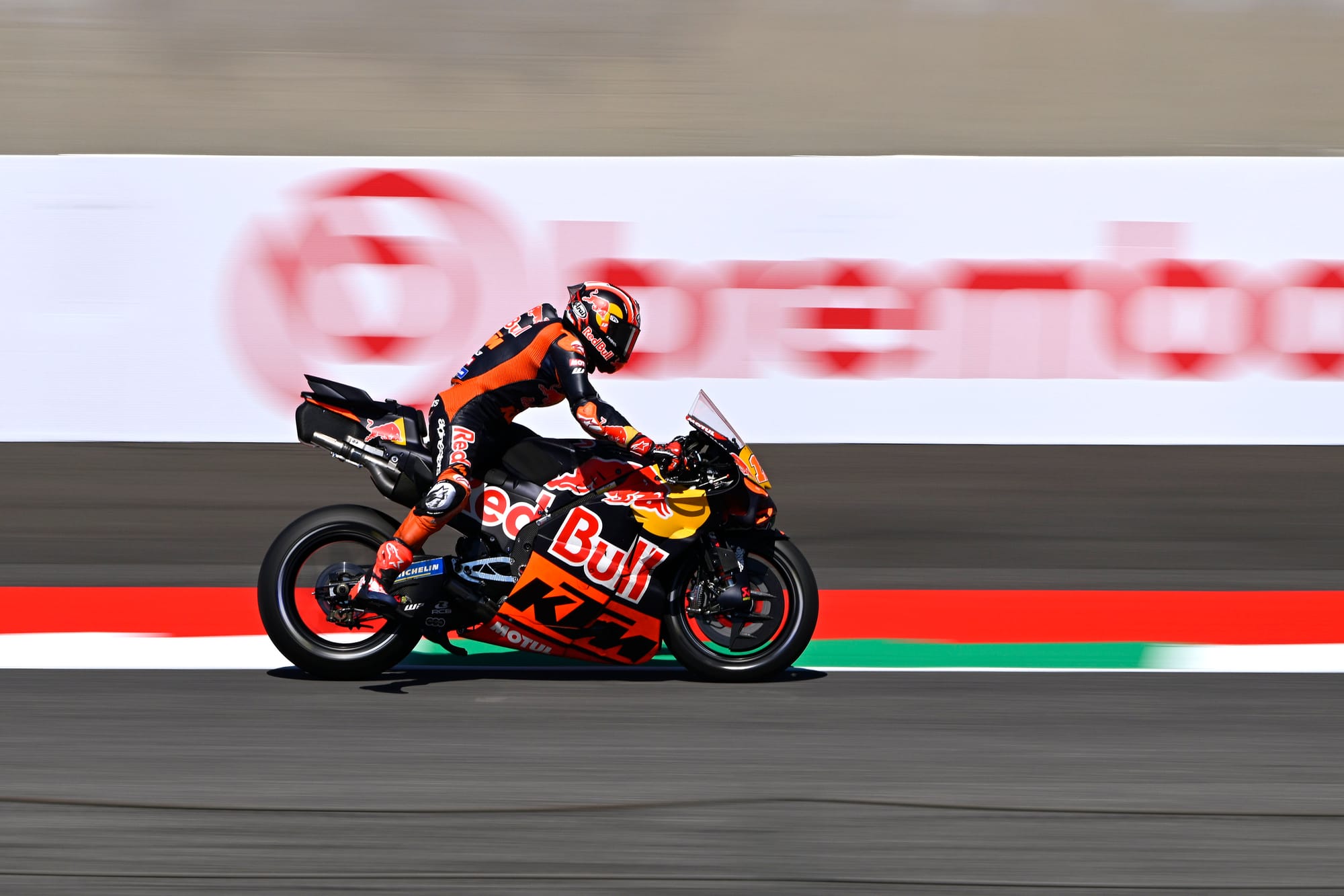 Maverick Vinales : incertitudes autour de sa forme et de son avenir en 2027