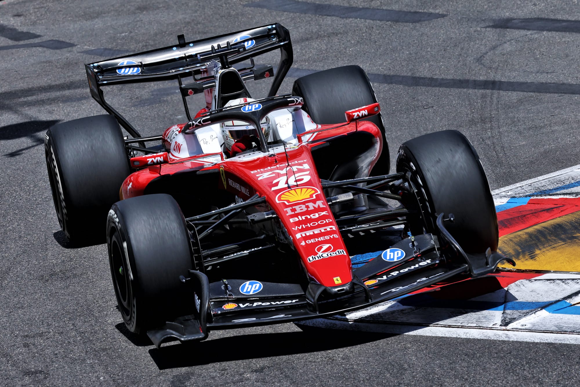 F1 : Leclerc signe le meilleur temps en FP1, tous les chronos détaillés