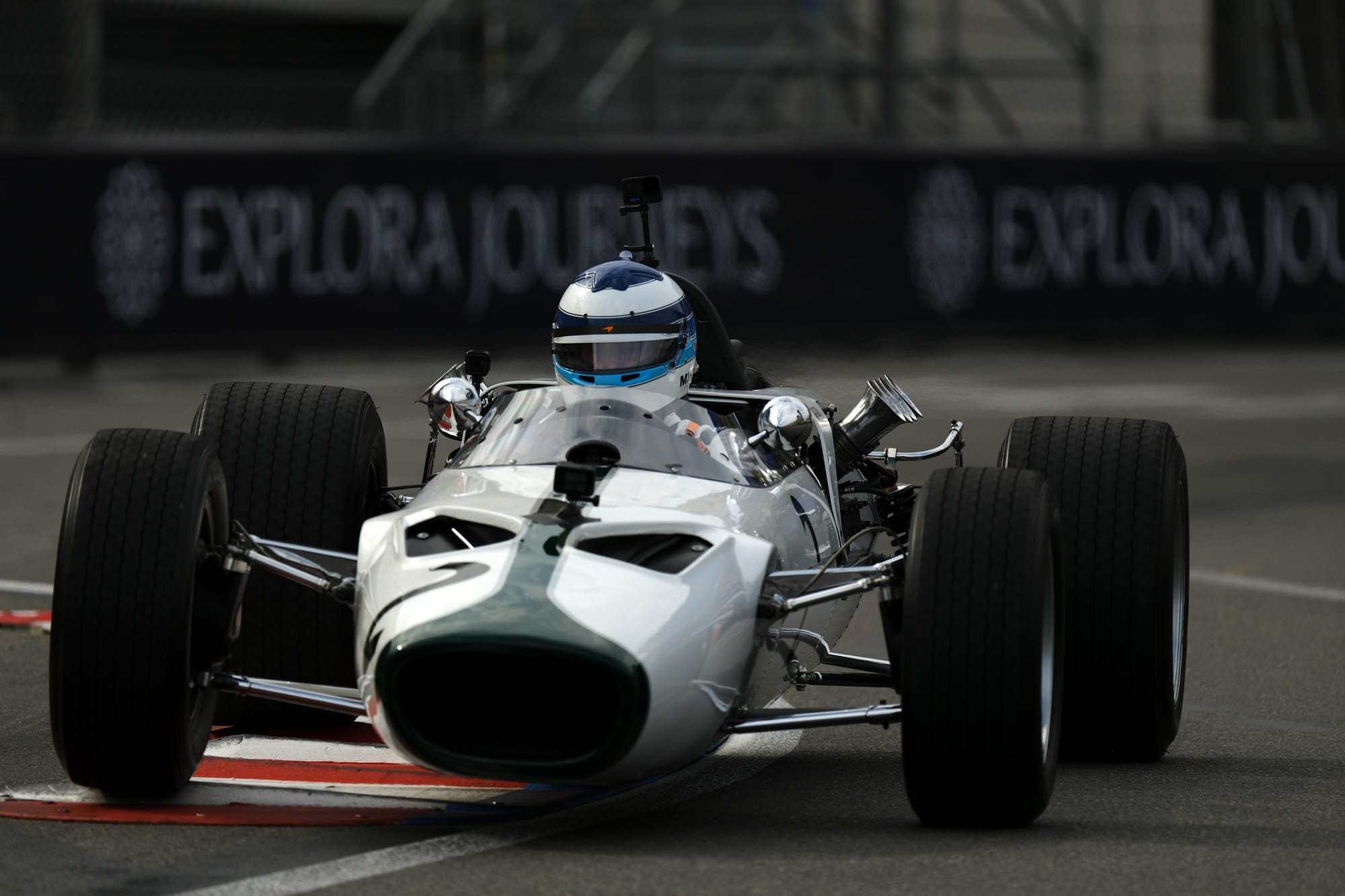 Mika Häkkinen pilote la M2B à Monaco en 2026