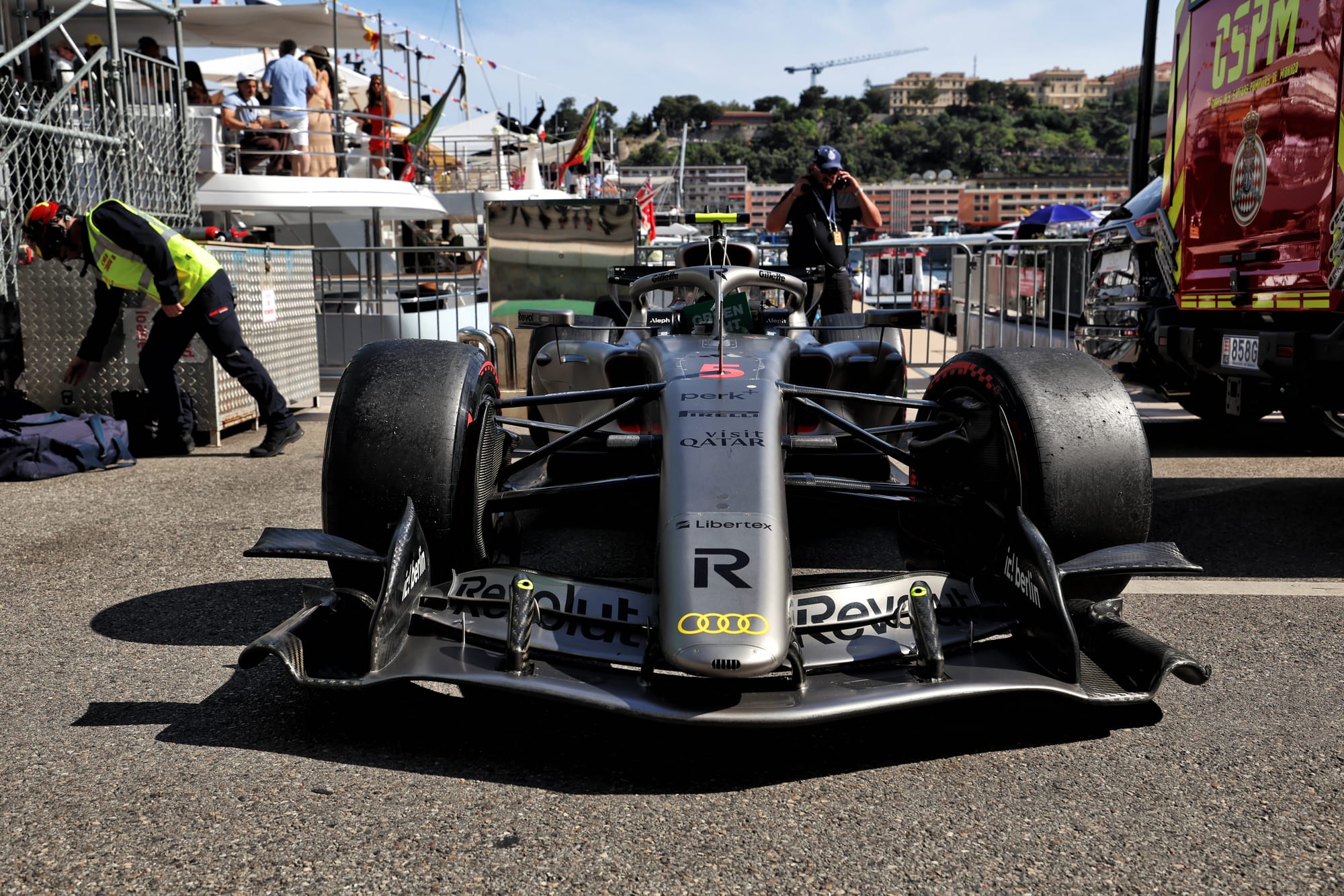 Qualifications F1 Monaco 2026 : Antonelli frappe fort, Ferrari vacille et les surprises s’enchaînent