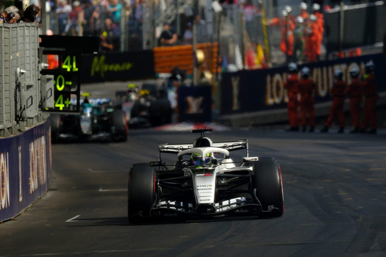 Monaco : Cadillac perd son tout premier point en F1 après une pénalité infligée à Perez