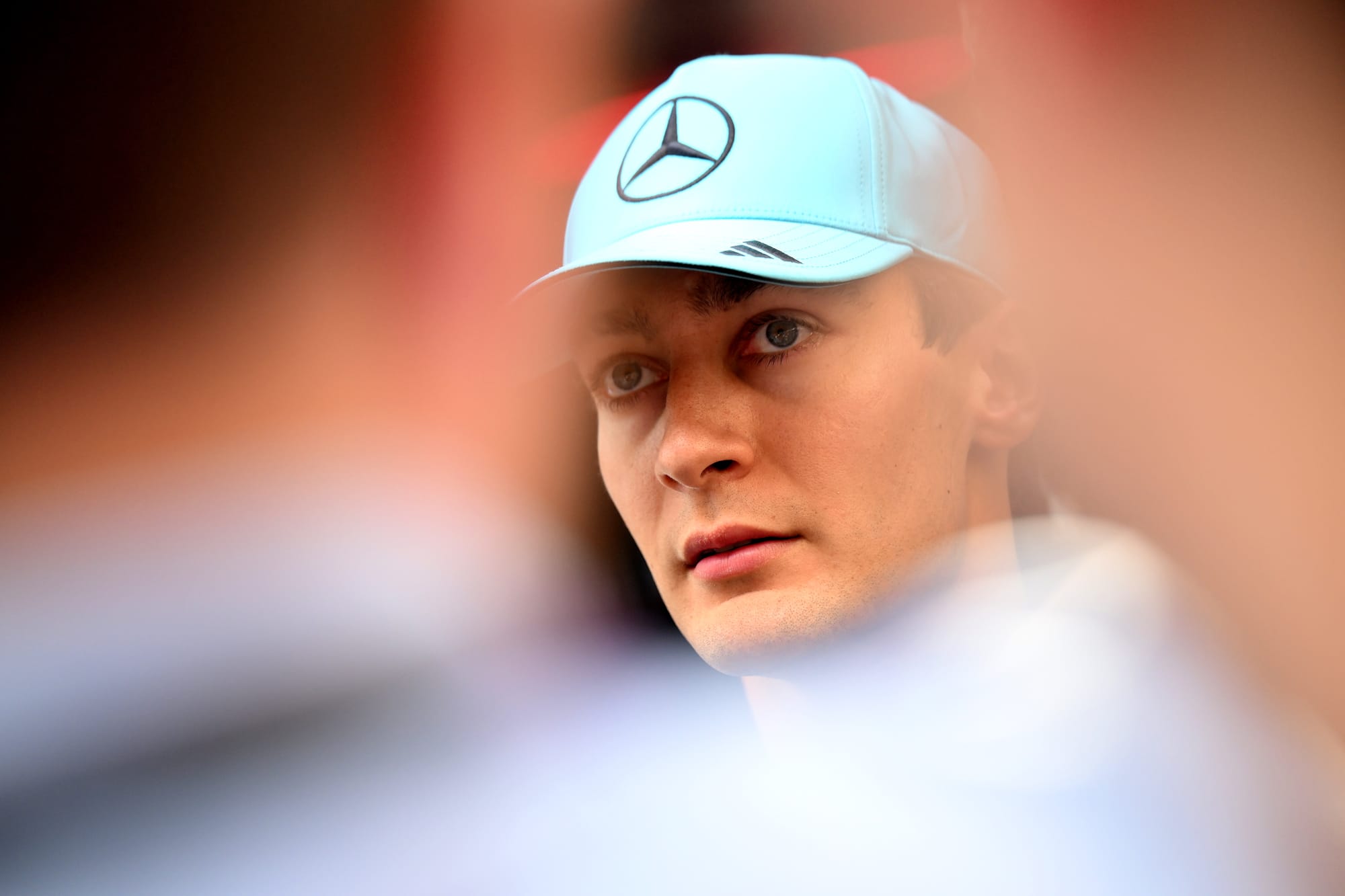 Pourquoi George Russell semble si perdu en F1 en 2026