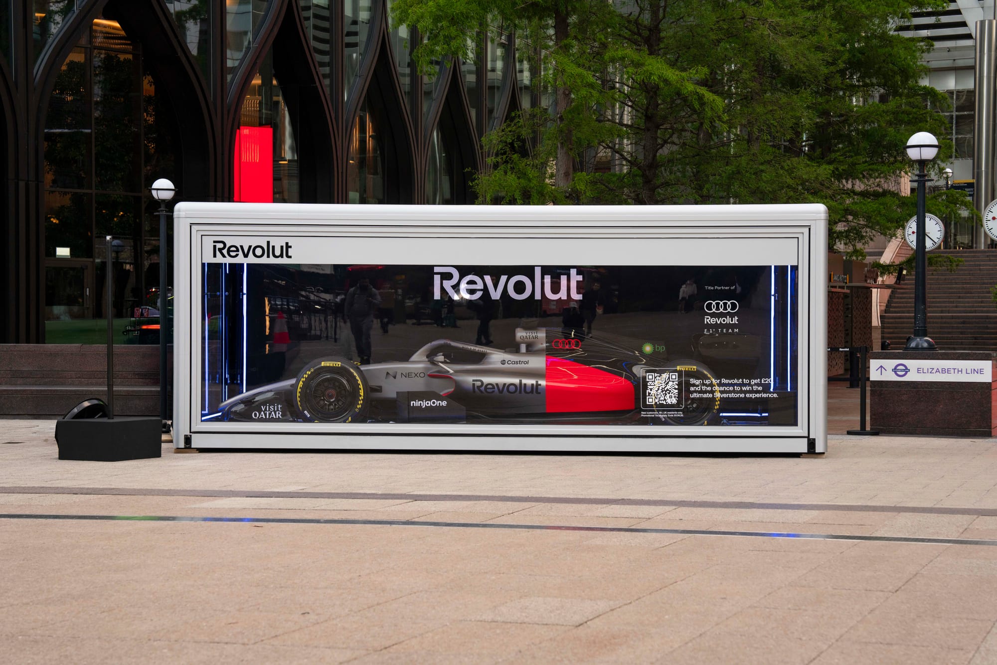 Une voiture de F1 Audi en tournée au Royaume-Uni avant ses débuts au Grand Prix de Grande-Bretagne