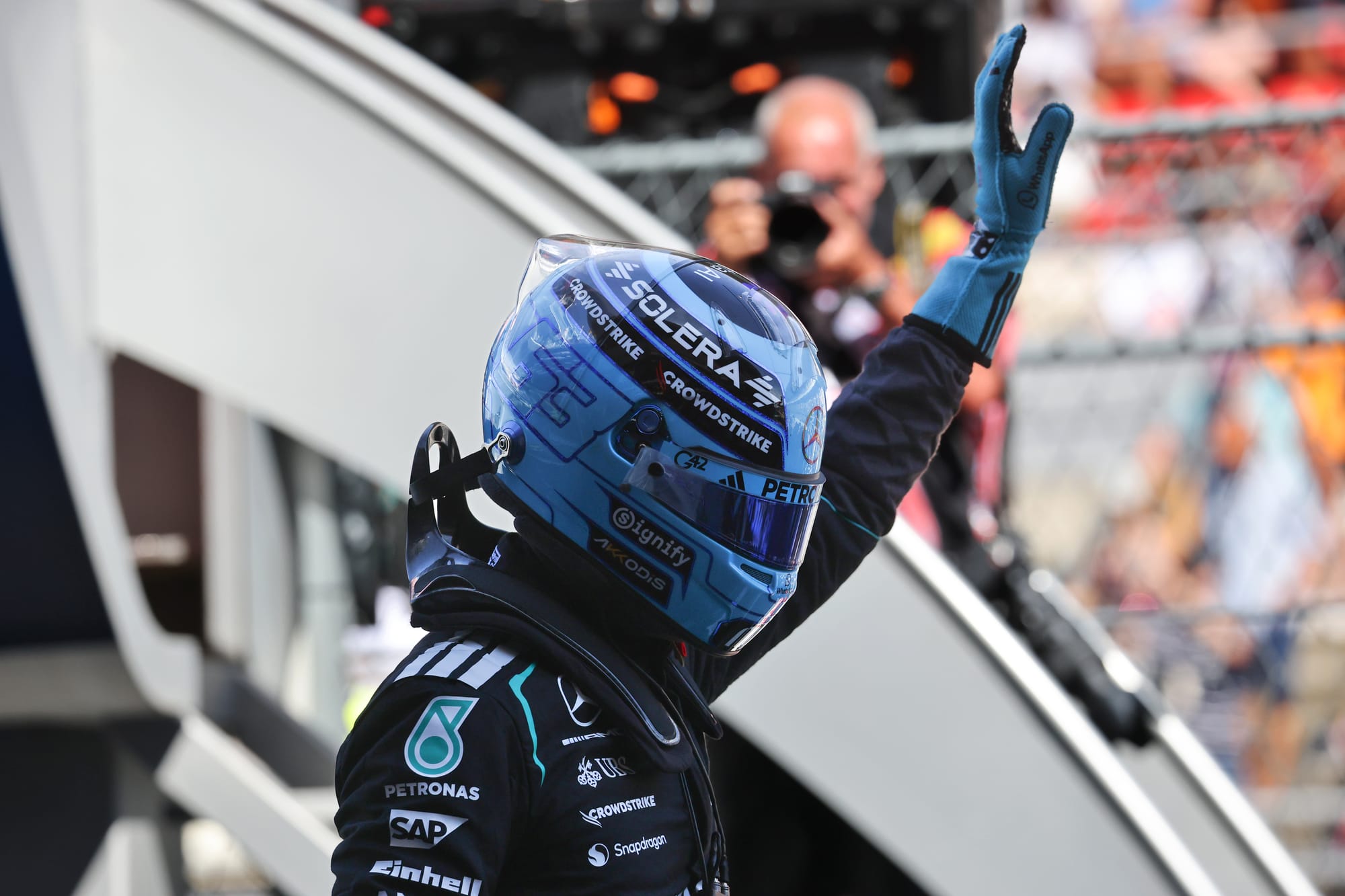 Russell s’empare de la pole à Barcelone malgré une dernière charge d’Hamilton