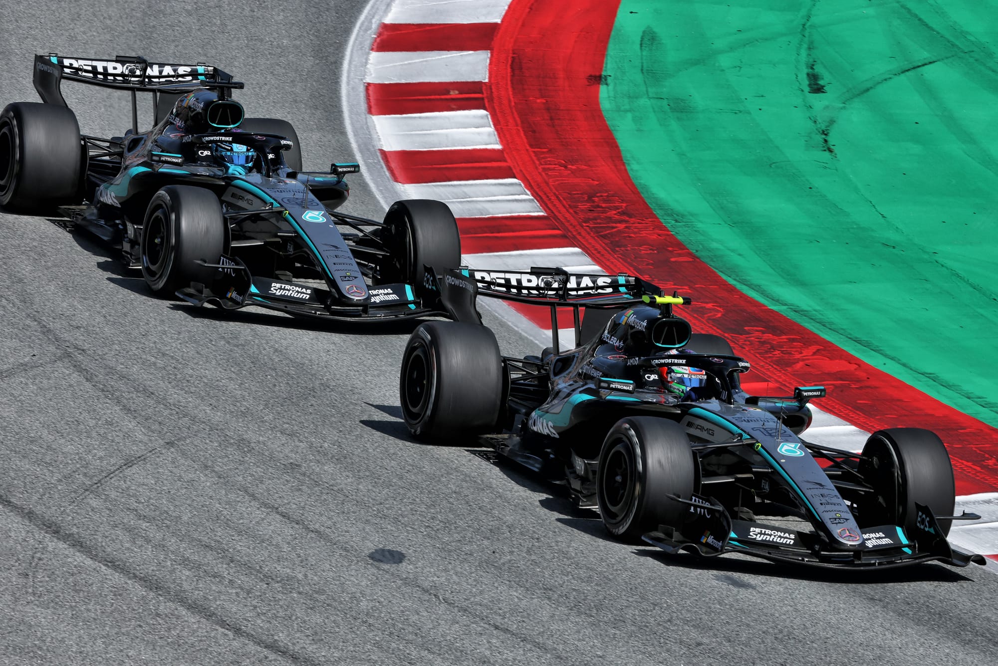 Mercedes mise sur une nouvelle batterie en Autriche pour enrayer ses soucis de fiabilité