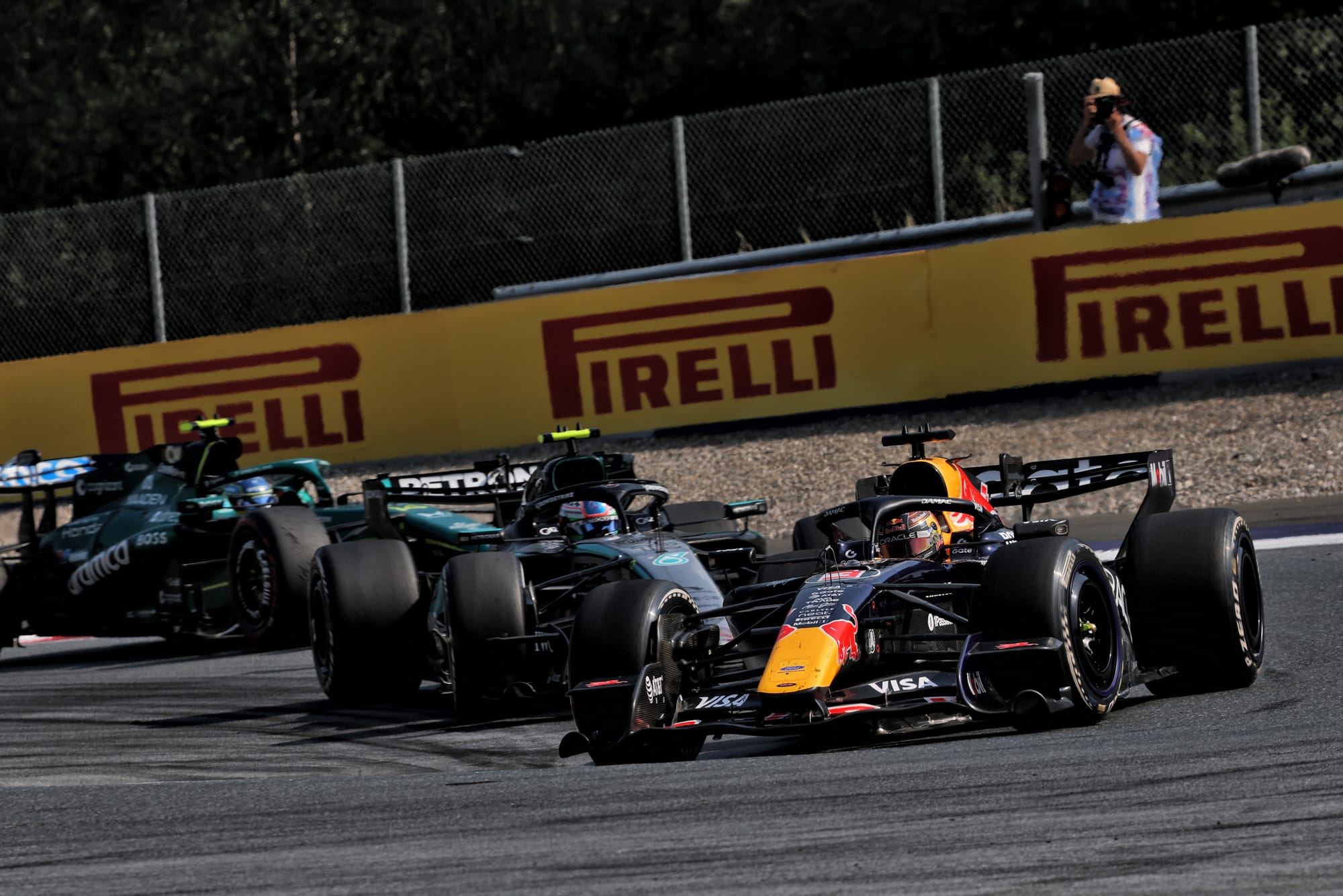 Mercedes maintient sa spécification : enjeu ADUO pour Red Bull