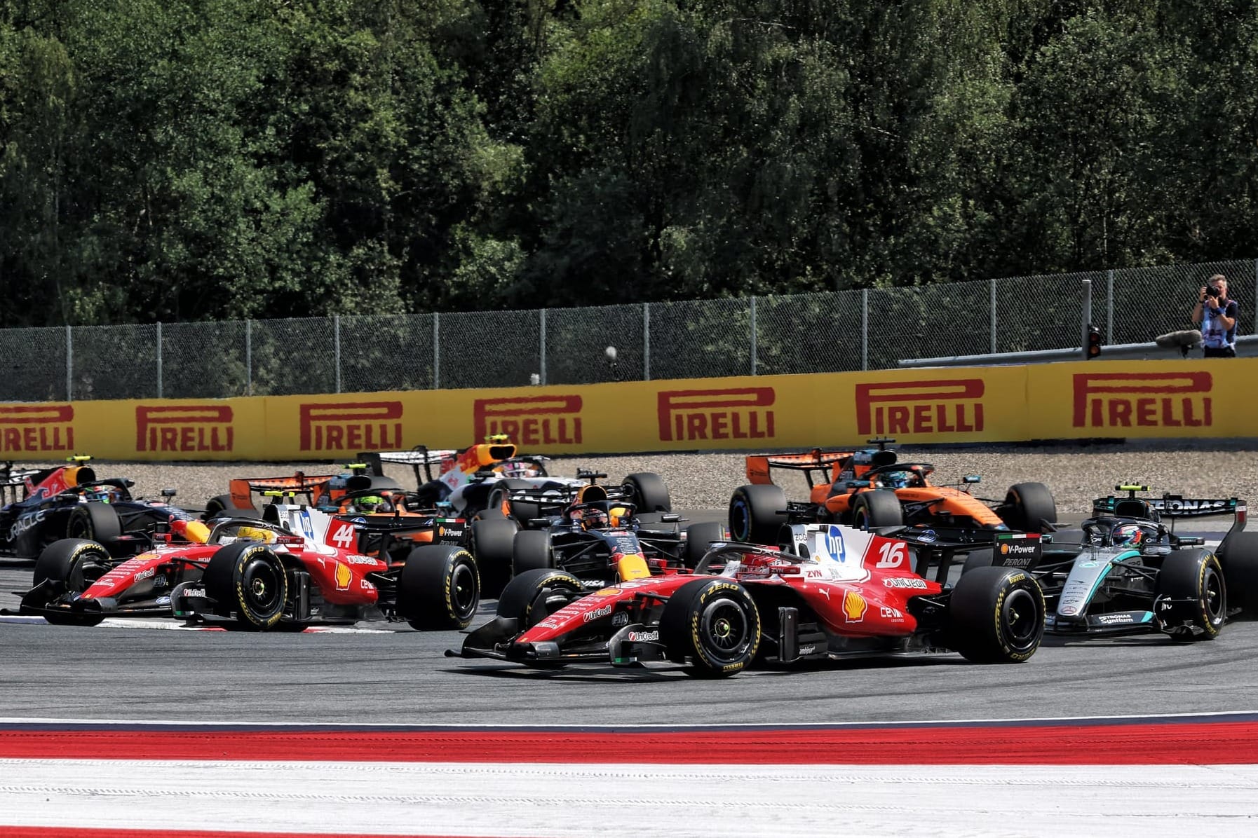 F1 2026 : la guerre des évolutions sous plafond budgétaire fait monter la tension