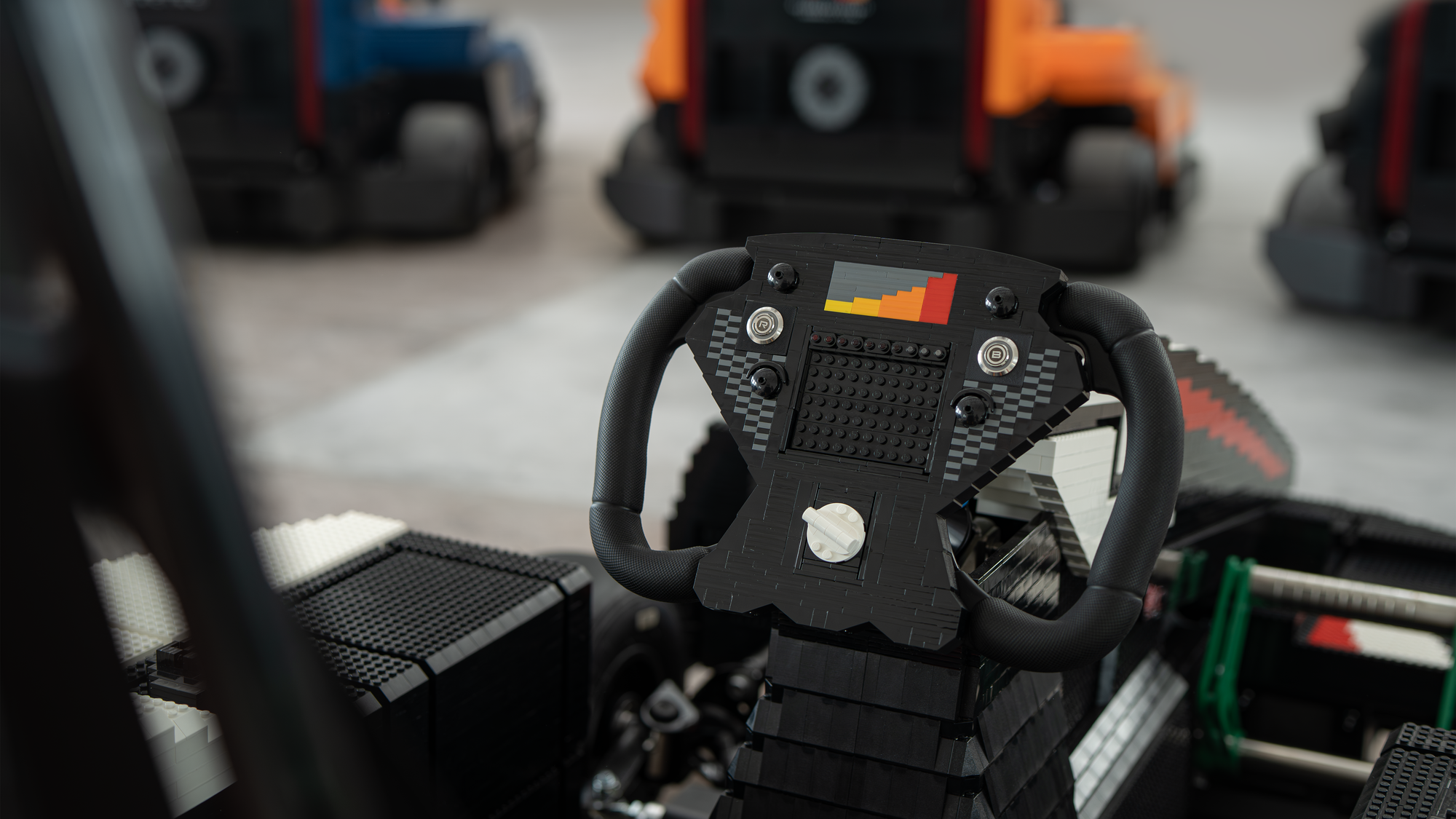 Le défilé des pilotes en voitures LEGO revient à Silverstone, une voiture pour chaque pilote