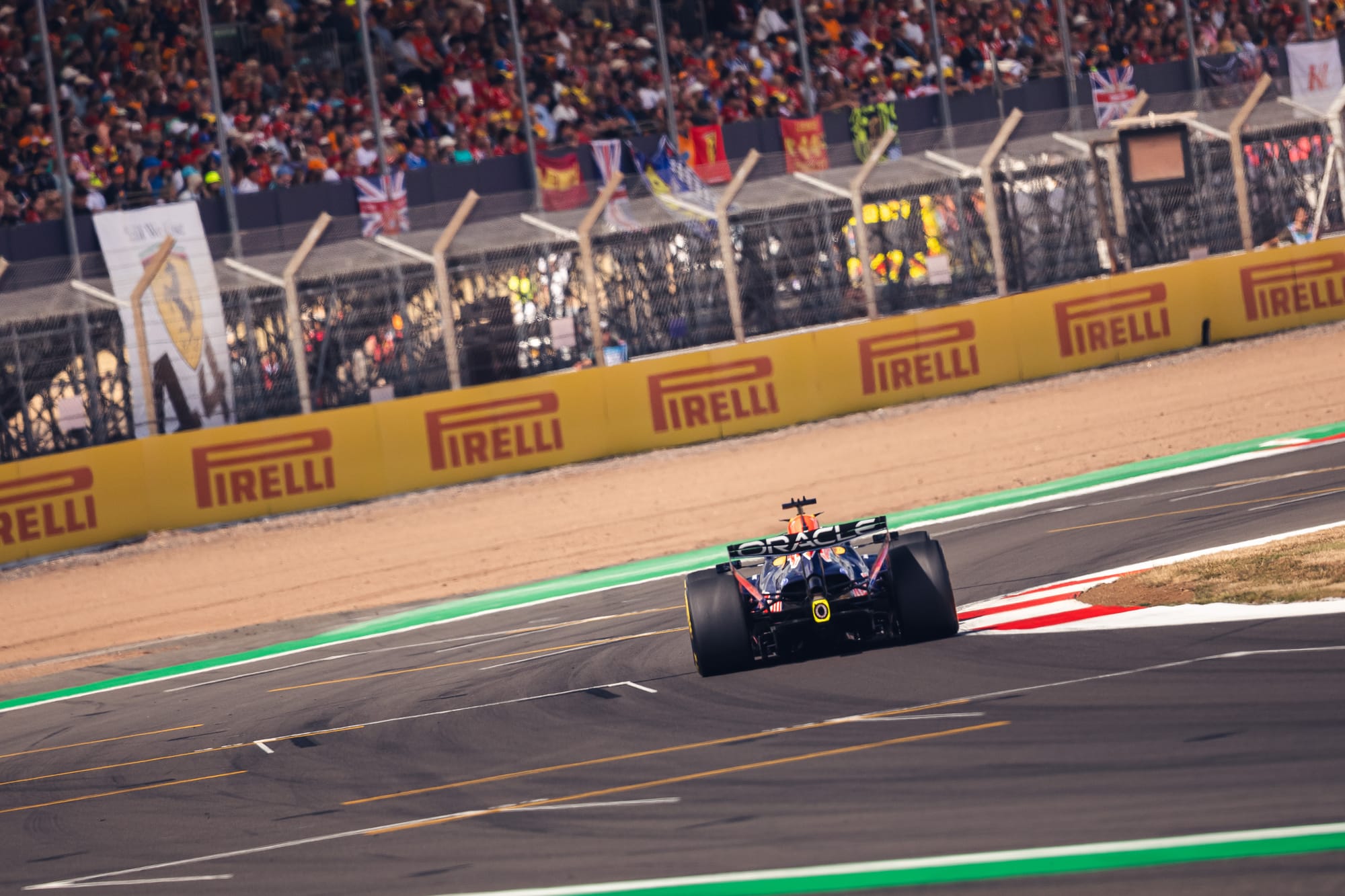 Pourquoi Red Bull flirte avec la limite à haute vitesse avec son aileron arrière
