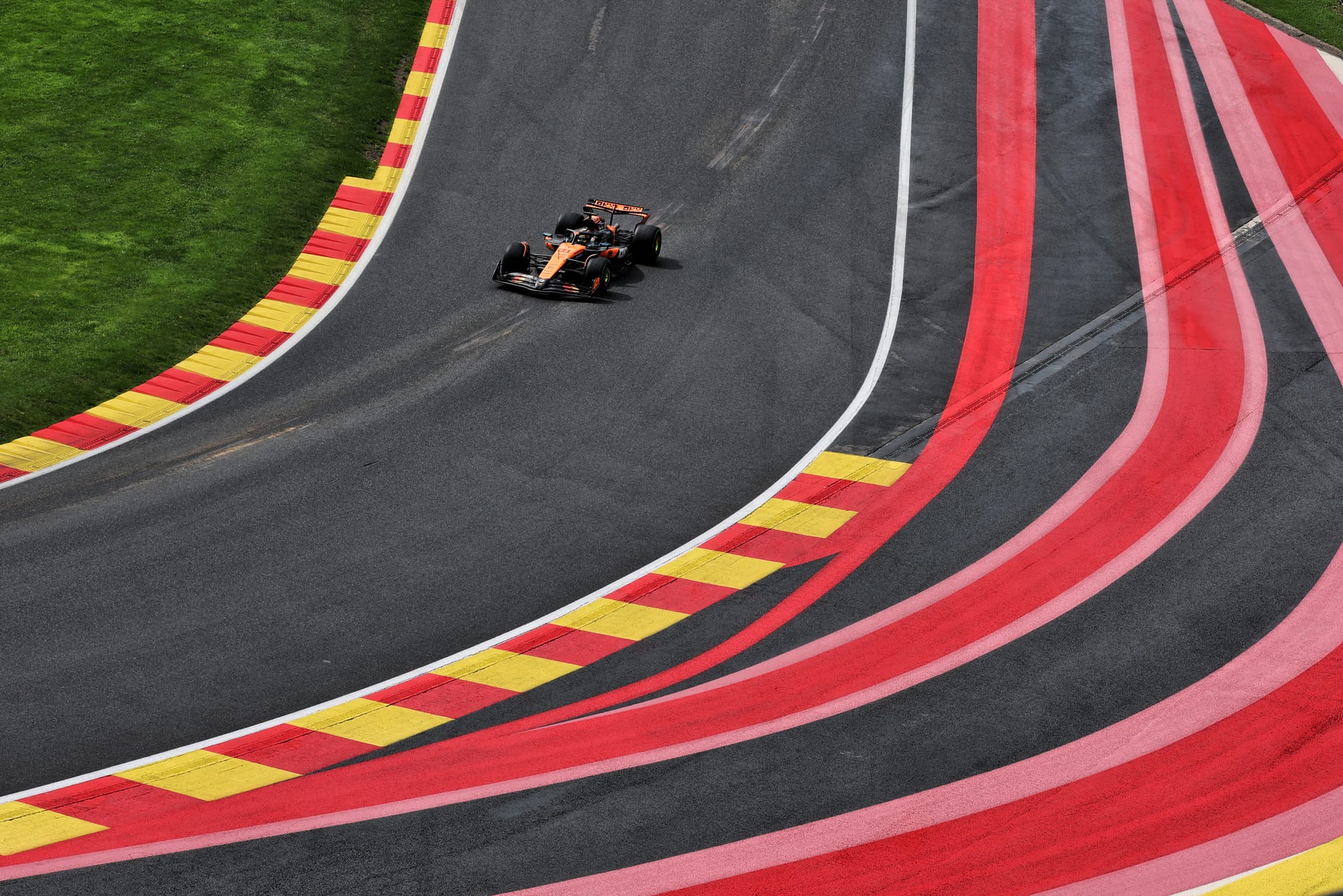Spa 2026 sous tension : les pilotes redoutent une F1 trop limitée par l’énergie