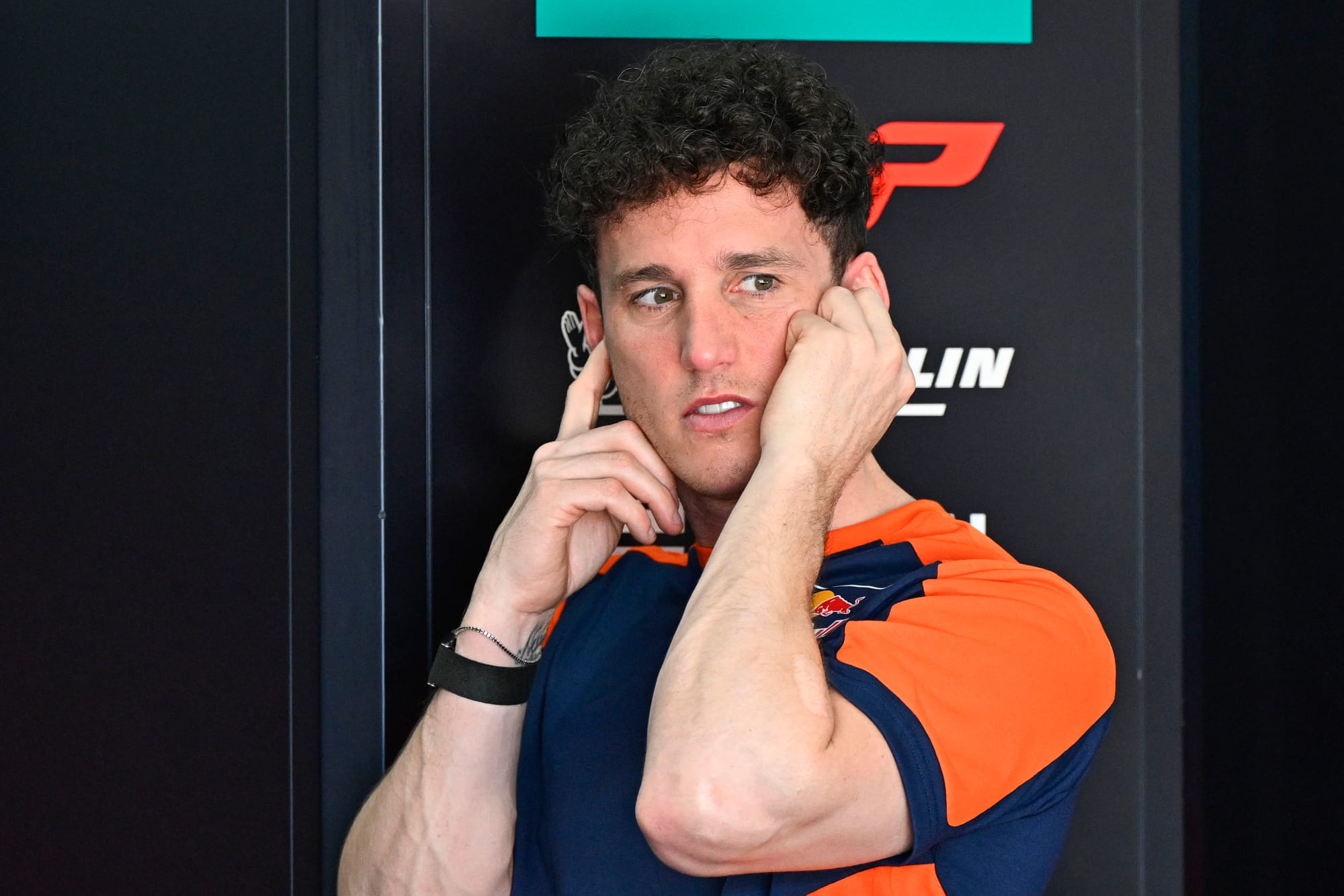 KTM appelle Pol Espargaro à Silverstone : Maverick Vinales forfait, l’épaule au cœur des incertitudes