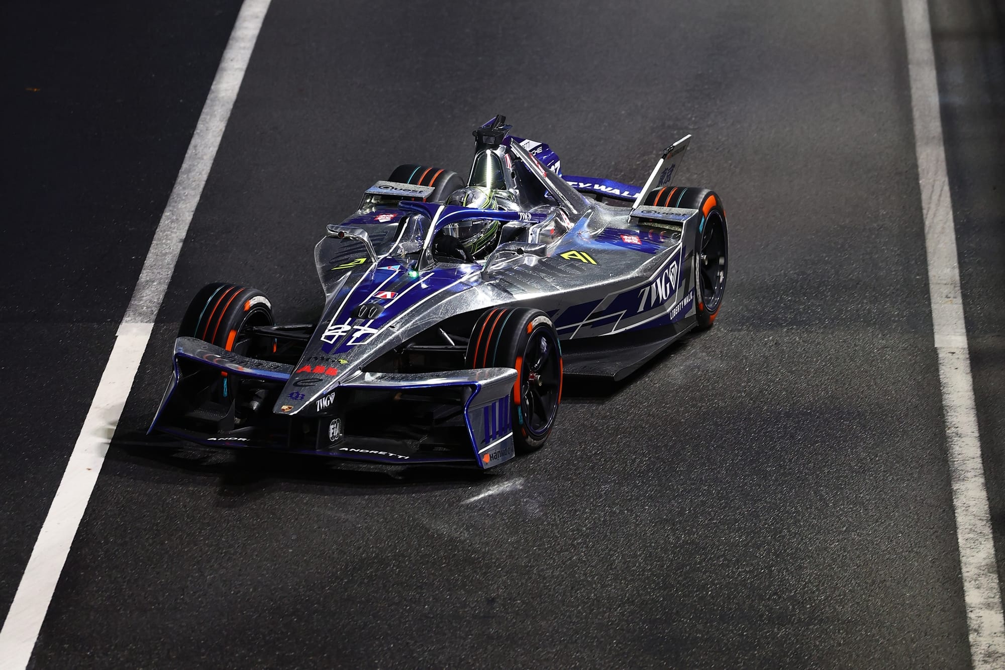 Jake Dennis, leader mais outsider avant le grand dénouement de Londres en Formula E