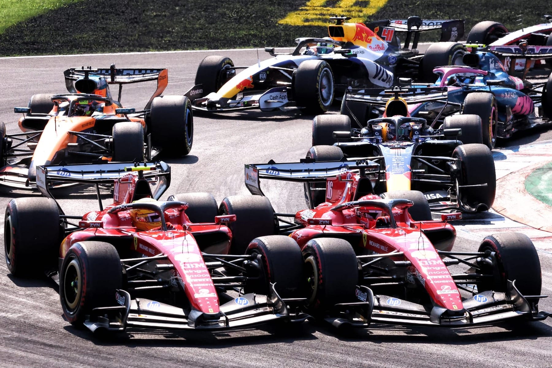 Leclerc admet être allé trop loin face à Hamilton dès le premier tour à Monza