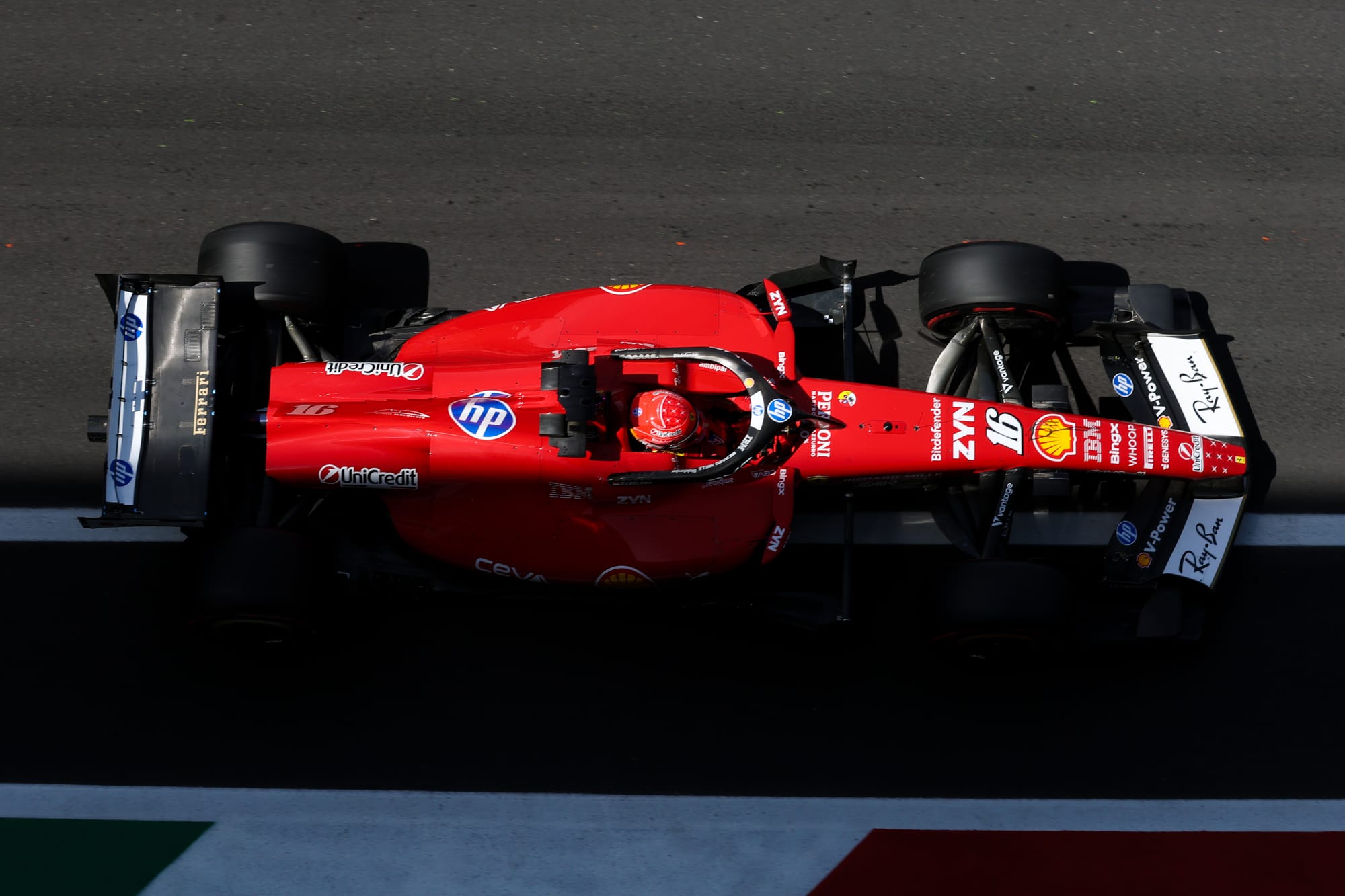 Ferrari sous pression en 2026 : tensions Hamilton-Leclerc, autorité de Vasseur et tentation Horner