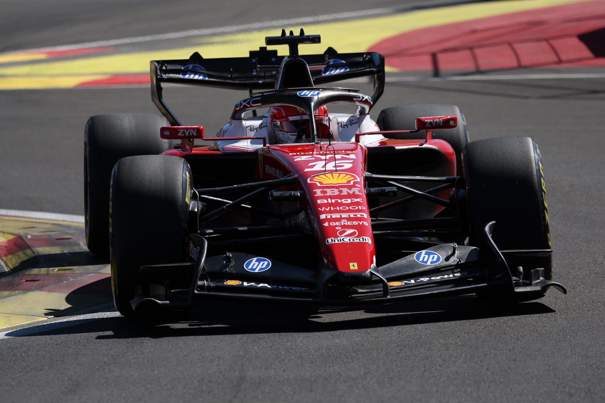 Leclerc freiné par une ancienne unité de puissance Ferrari en qualifications à Madrid