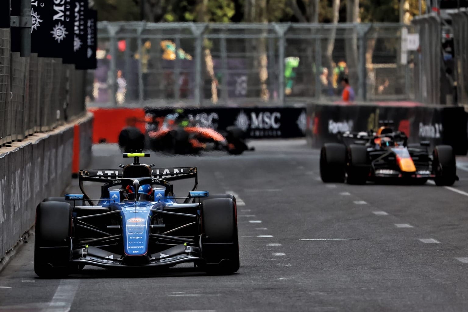 Sainz pénalisé à Bakou : Williams privé de sa meilleure place sur la grille