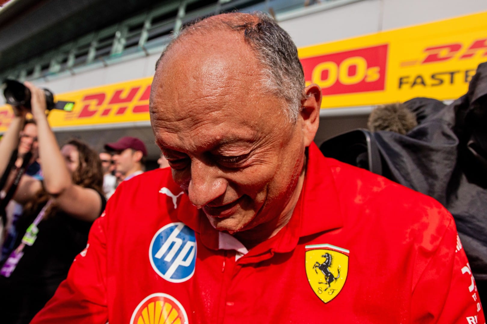 Ferrari coupe court aux rumeurs et réaffirme sa confiance totale en Fred Vasseur