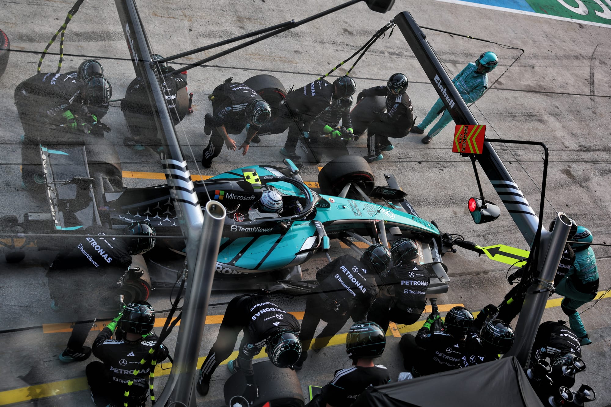 Mercedes face au casse-tête de sa nouvelle évolution en F1 : retour en arrière ou simple cas Sepang ?