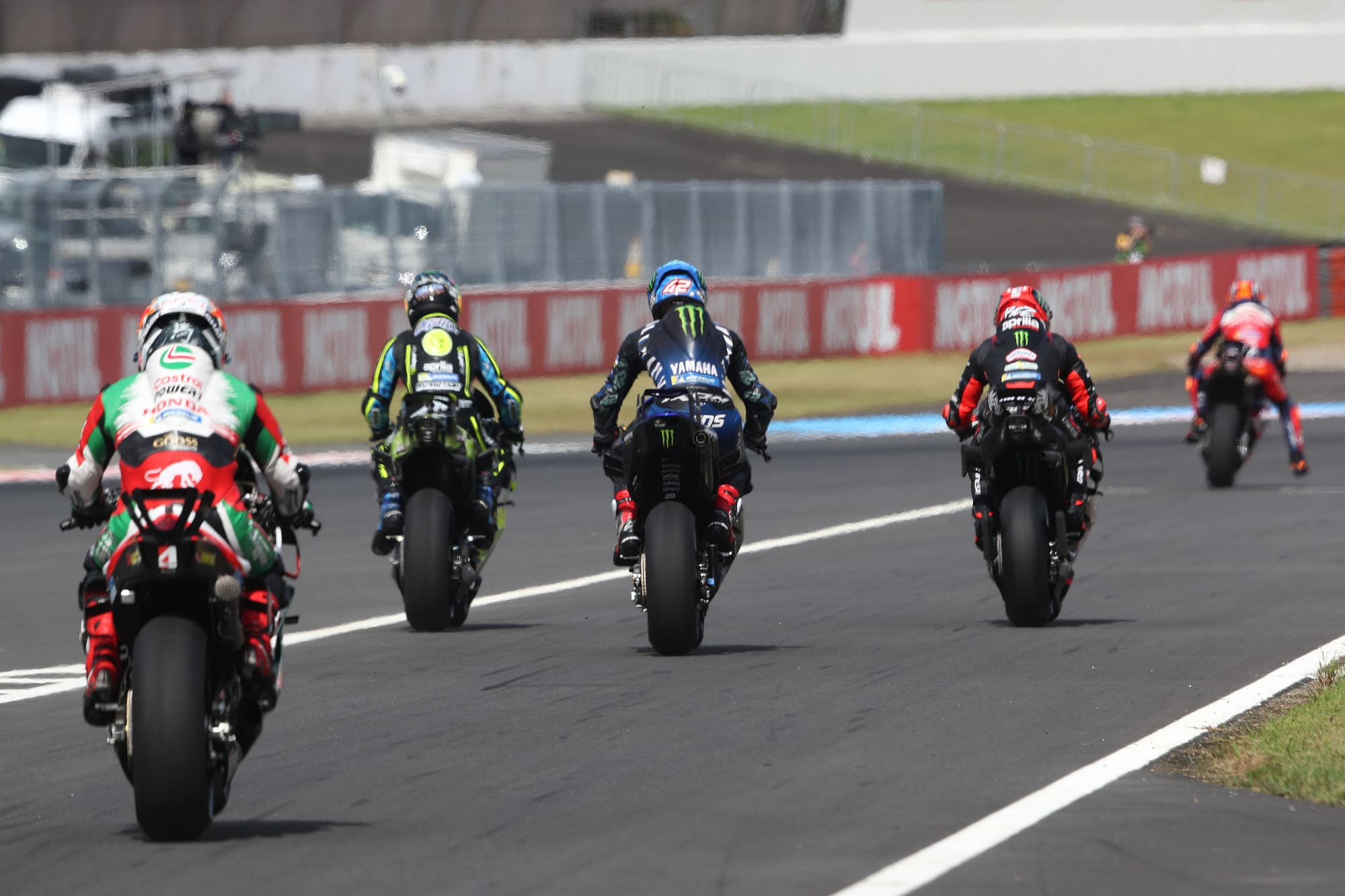 MotoGP 2027 : qualifications dédiées au sprint, Q1 pour tous et fin du warm-up matinal