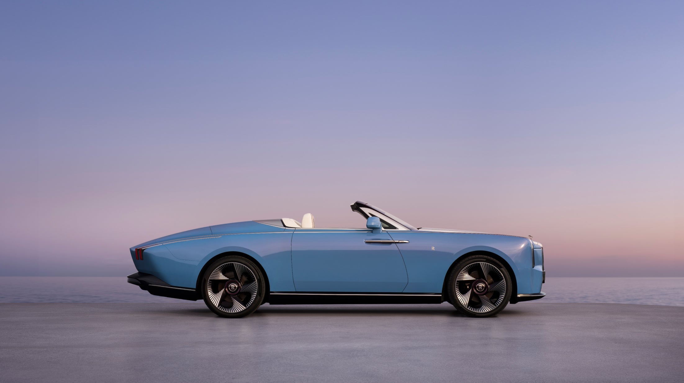 Project Nightingale : le cabriolet électrique Rolls‑Royce qui redonne du temps ✨
