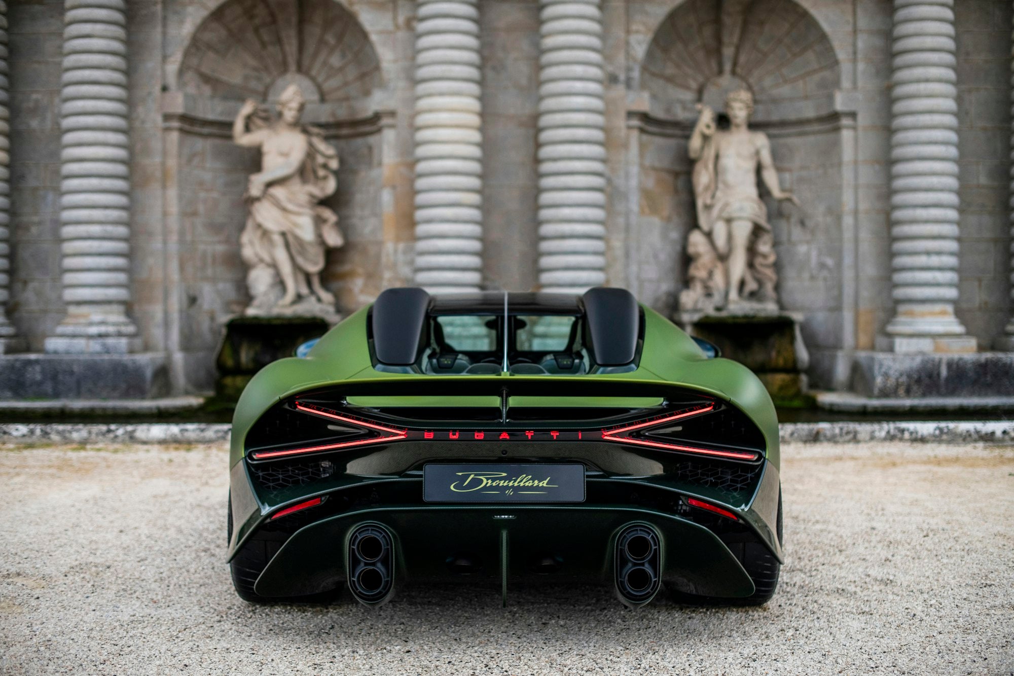 Vue arrière de l’exemplaire unique Bugatti Brouillard à Chantilly