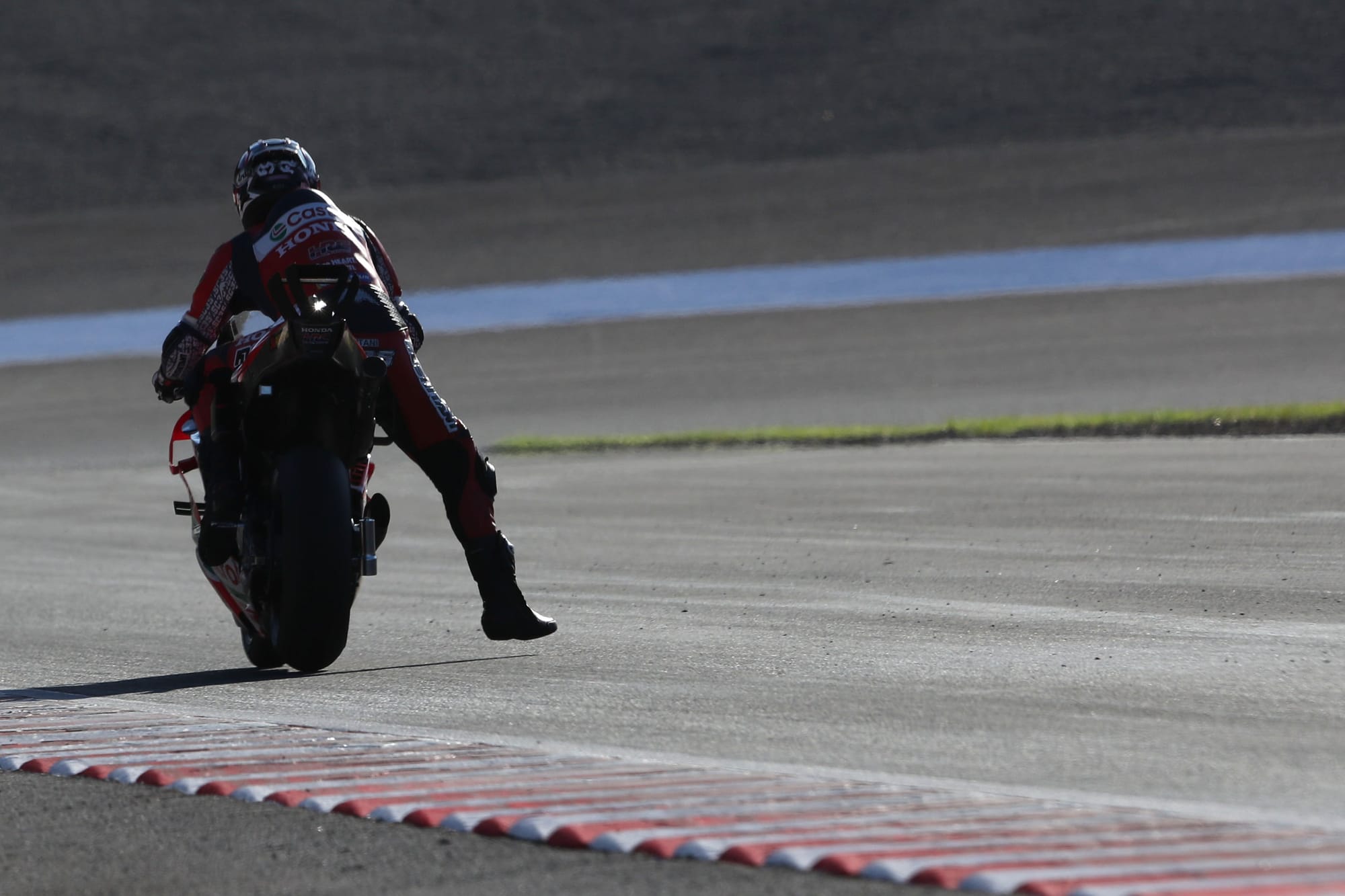 Honda arrive à Phillip Island avec un seul pilote : la crise des remplaçants s’aggrave en MotoGP