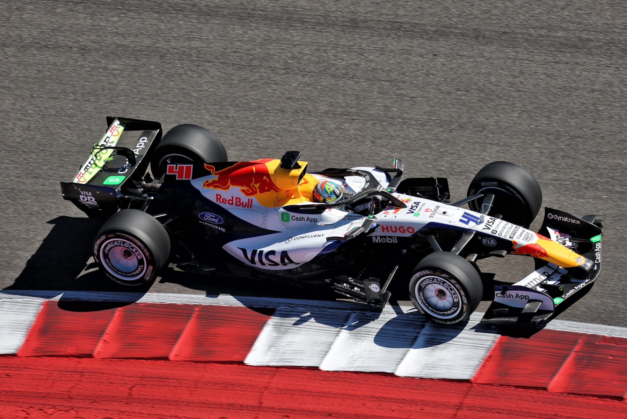 F1 à Austin : trois pilotes pénalisés sur la grille après des changements de composants moteur