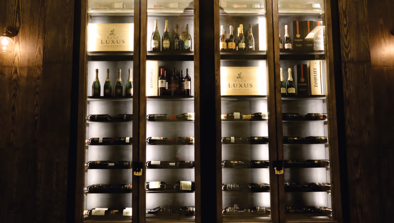 Vertical Chilled Wine Cellar
