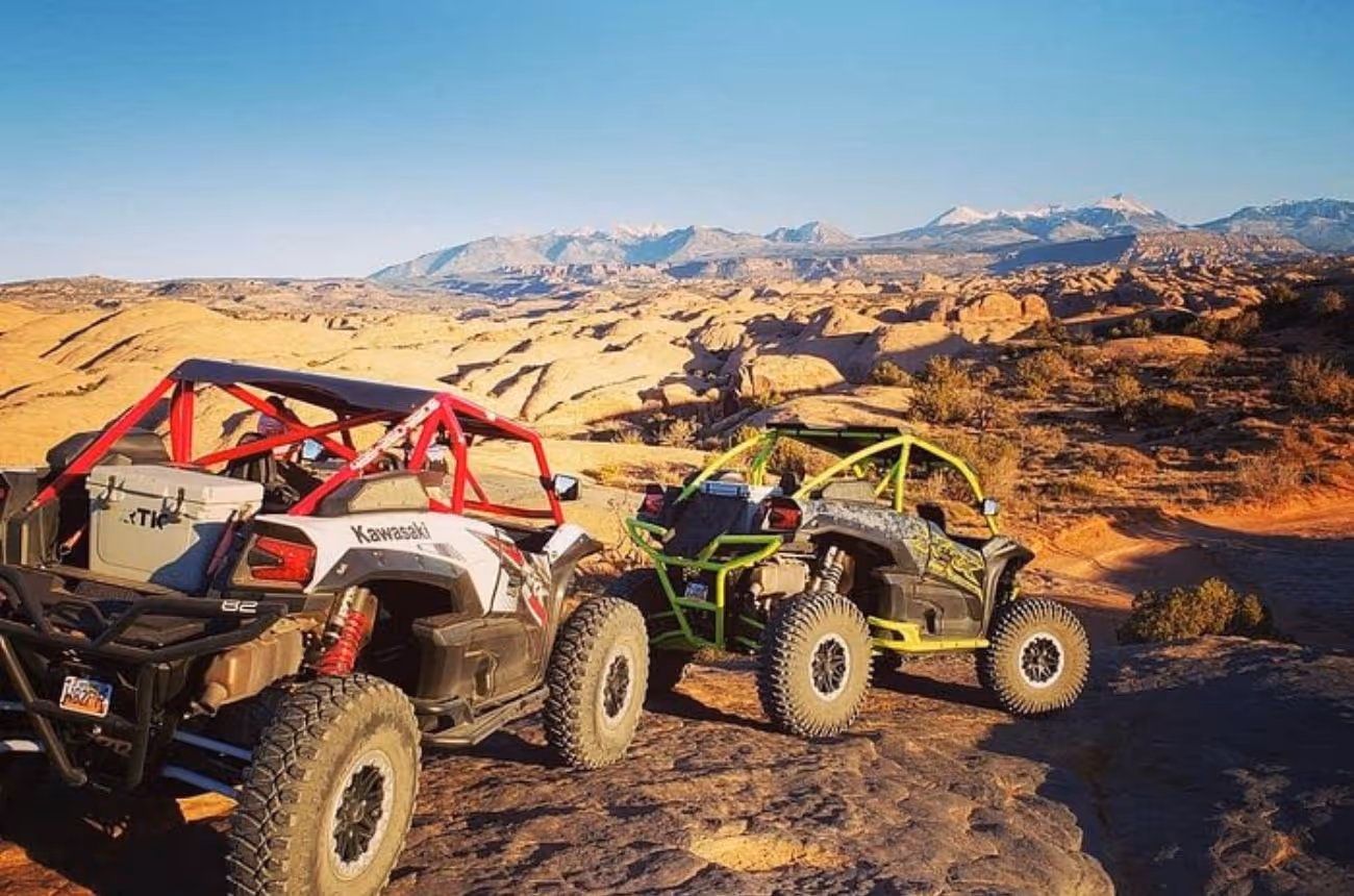 You-Drive Tour: 4X4 Experience at Hell's Revenge with Fins&Things