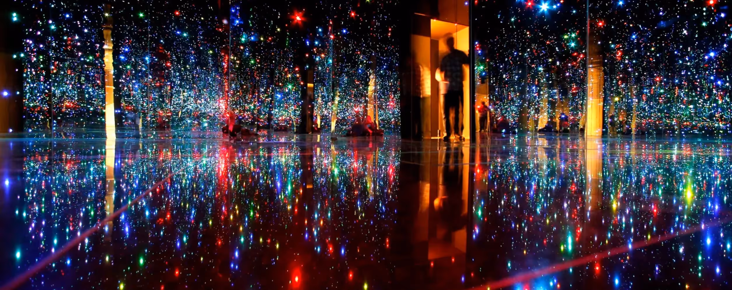 Yayoi Kusama Fireflies Infinity Mirror Room