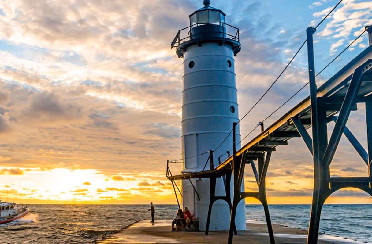 Manistee North Pierhead Lighthouse