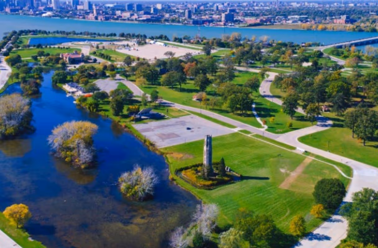 Belle Isle Beach (Detroit)