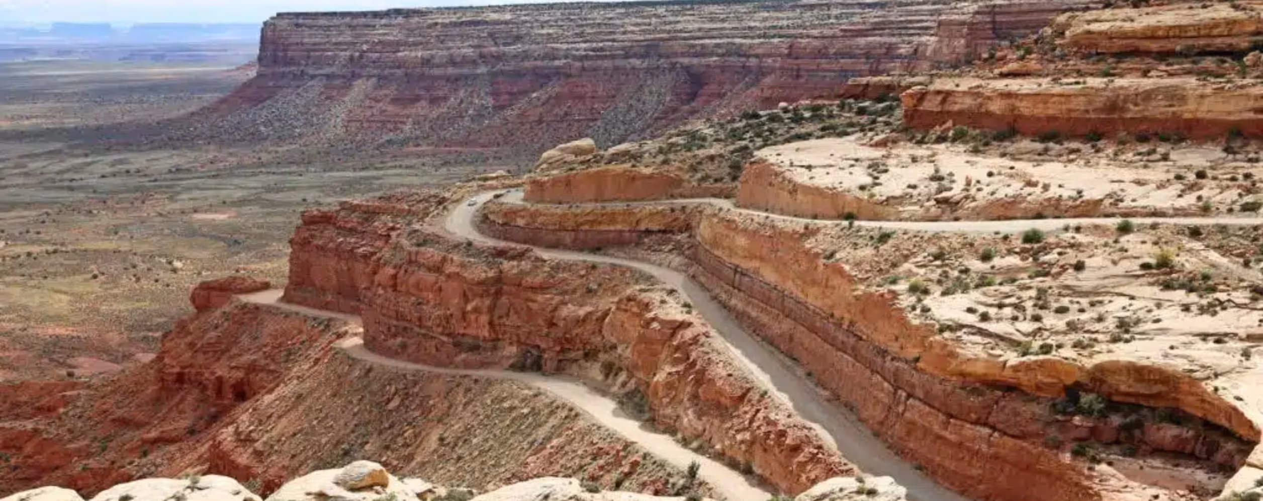Moki Dugway (UT-261, Cedar Mesa)