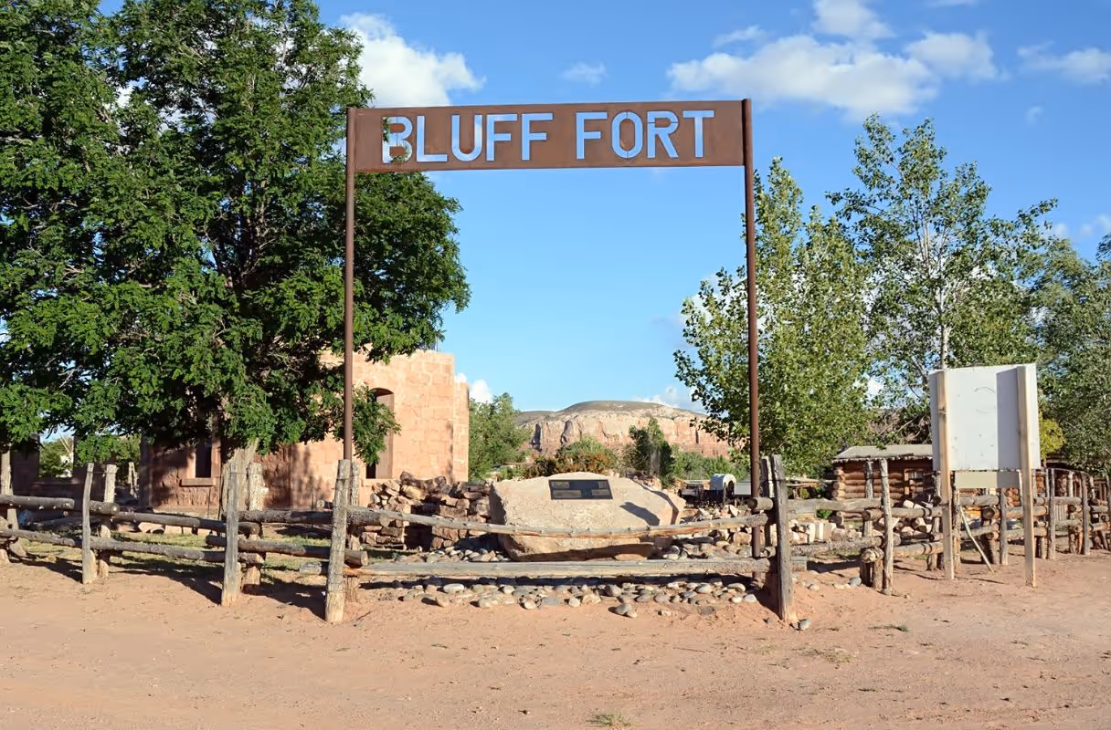 Bluff Fort Historic Site (Bluff)