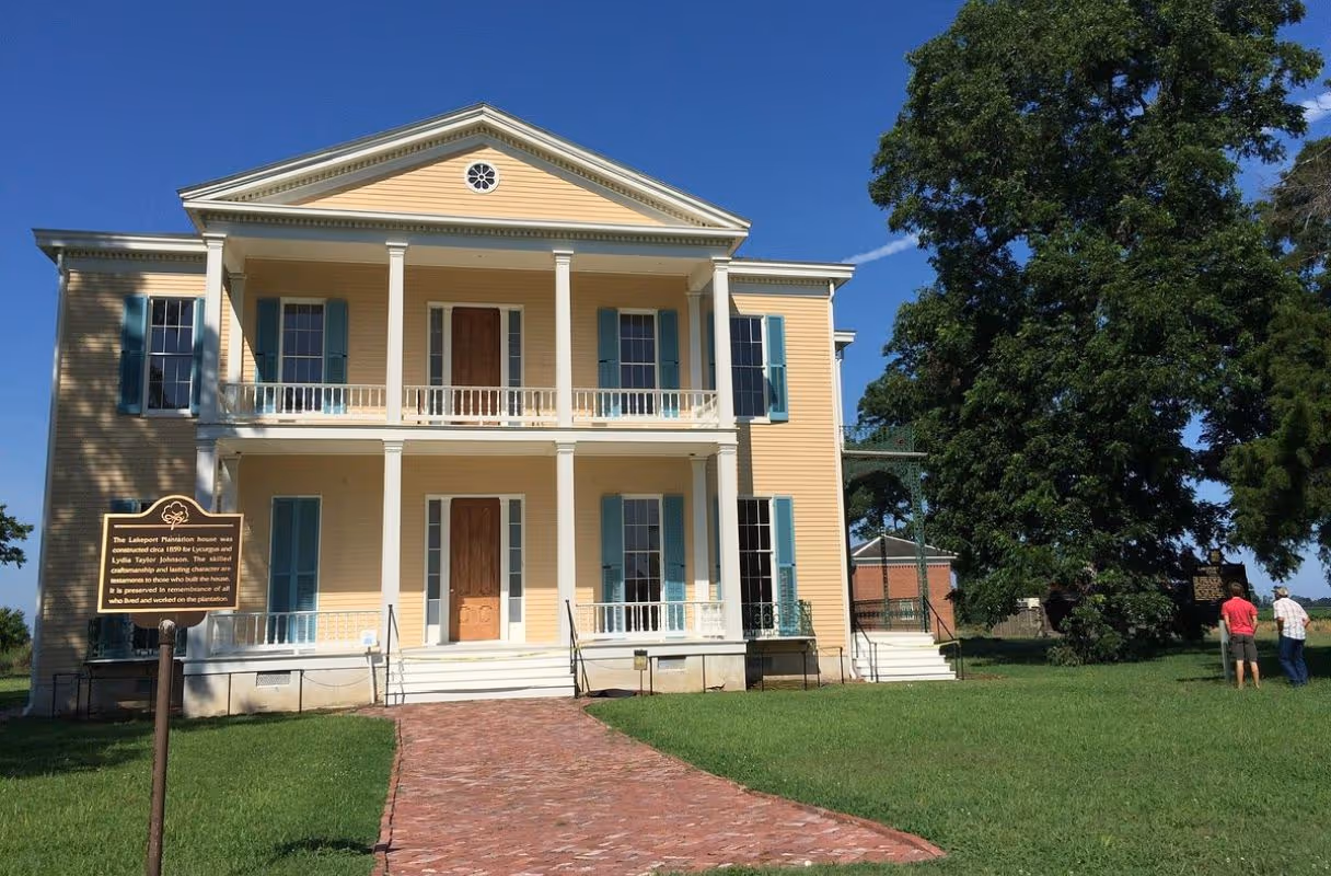 Lakeport Plantation
